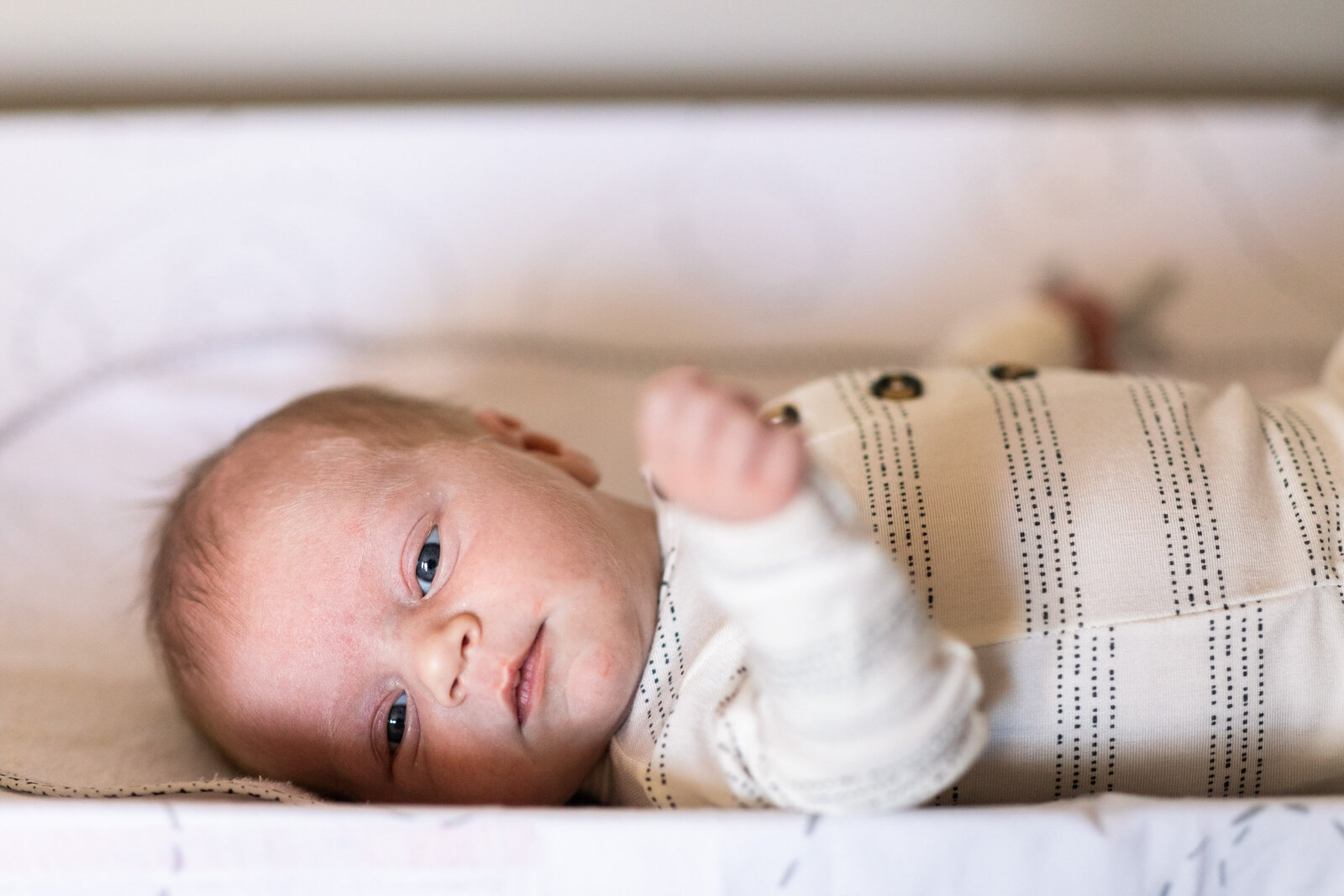Kansas_City_Newborn_Photography_baby_on_changing_table-9