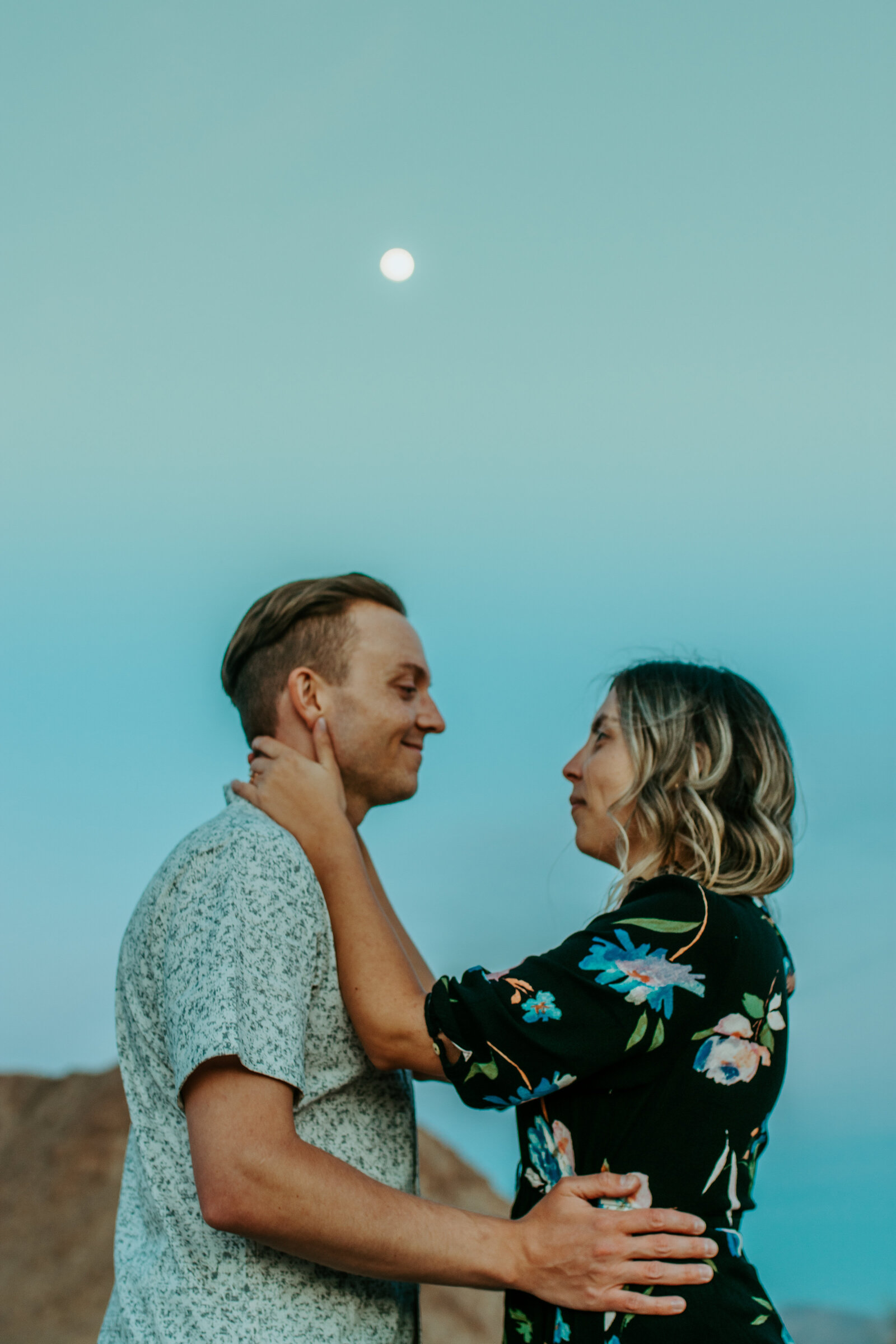 joshua-tree-spring-engagements-amanda-brooke-photos-18