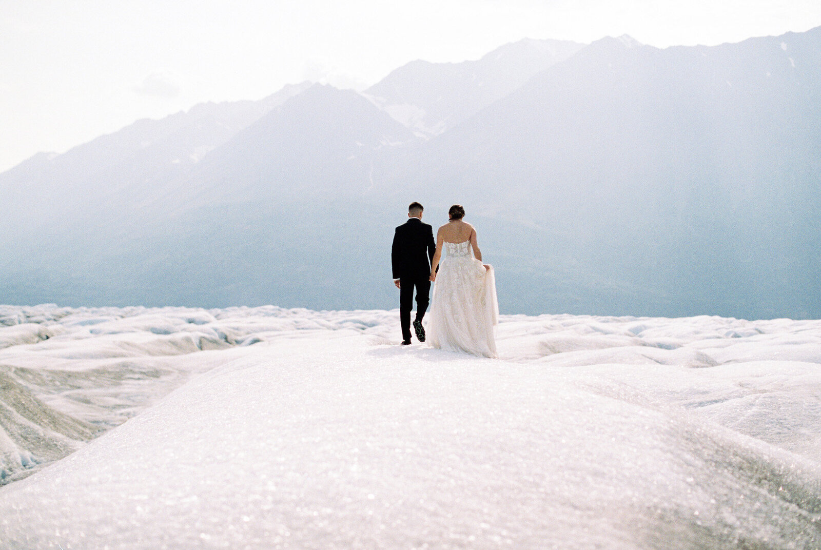 Alaska_Wedding_Elopement_CorinneGraves_1040