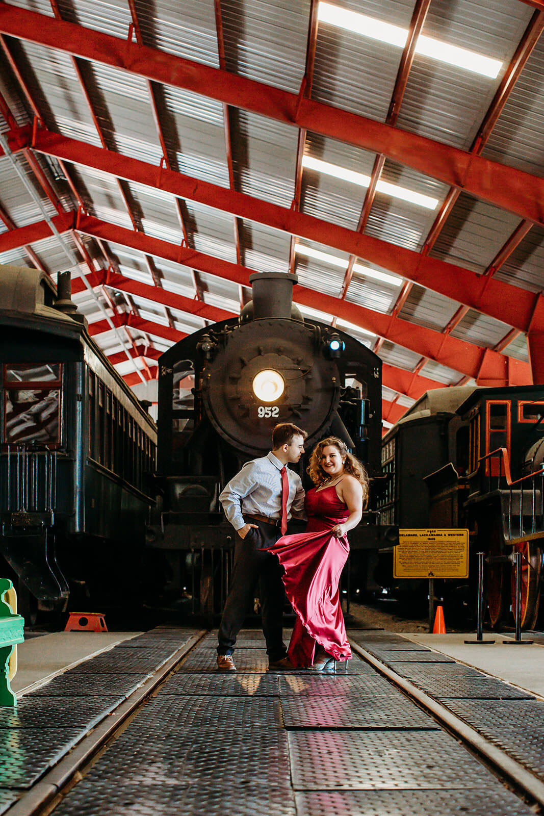 Missouri-Botanical-Gardens-Engagement-Photography-271