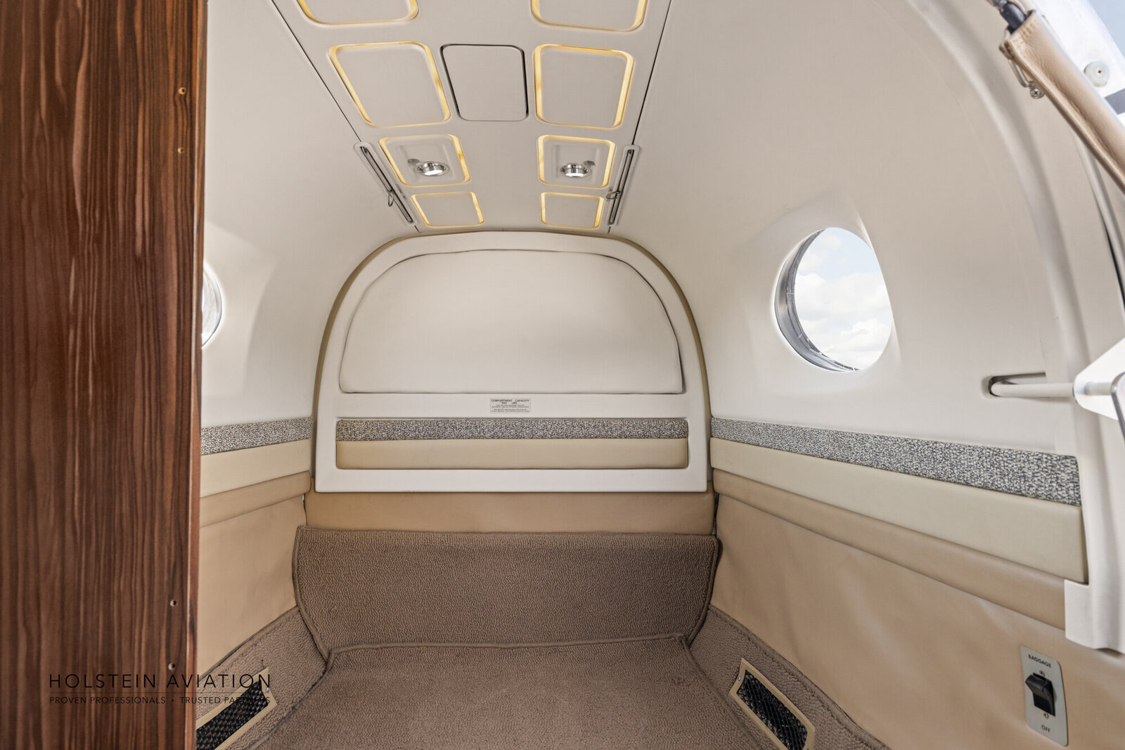 King Air 350 Watermarked-2