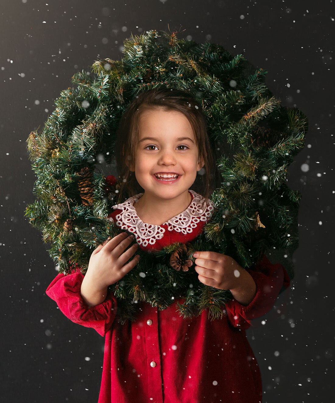 wreath-christmas-little-girl-cute-snow-rockwell