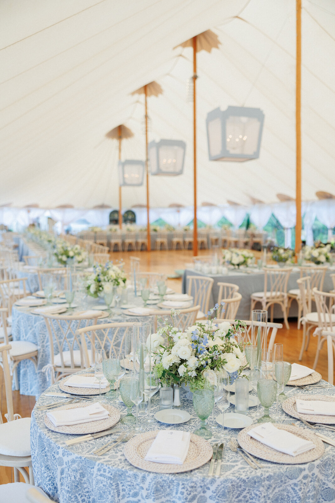 tented_cape_cod_wedding