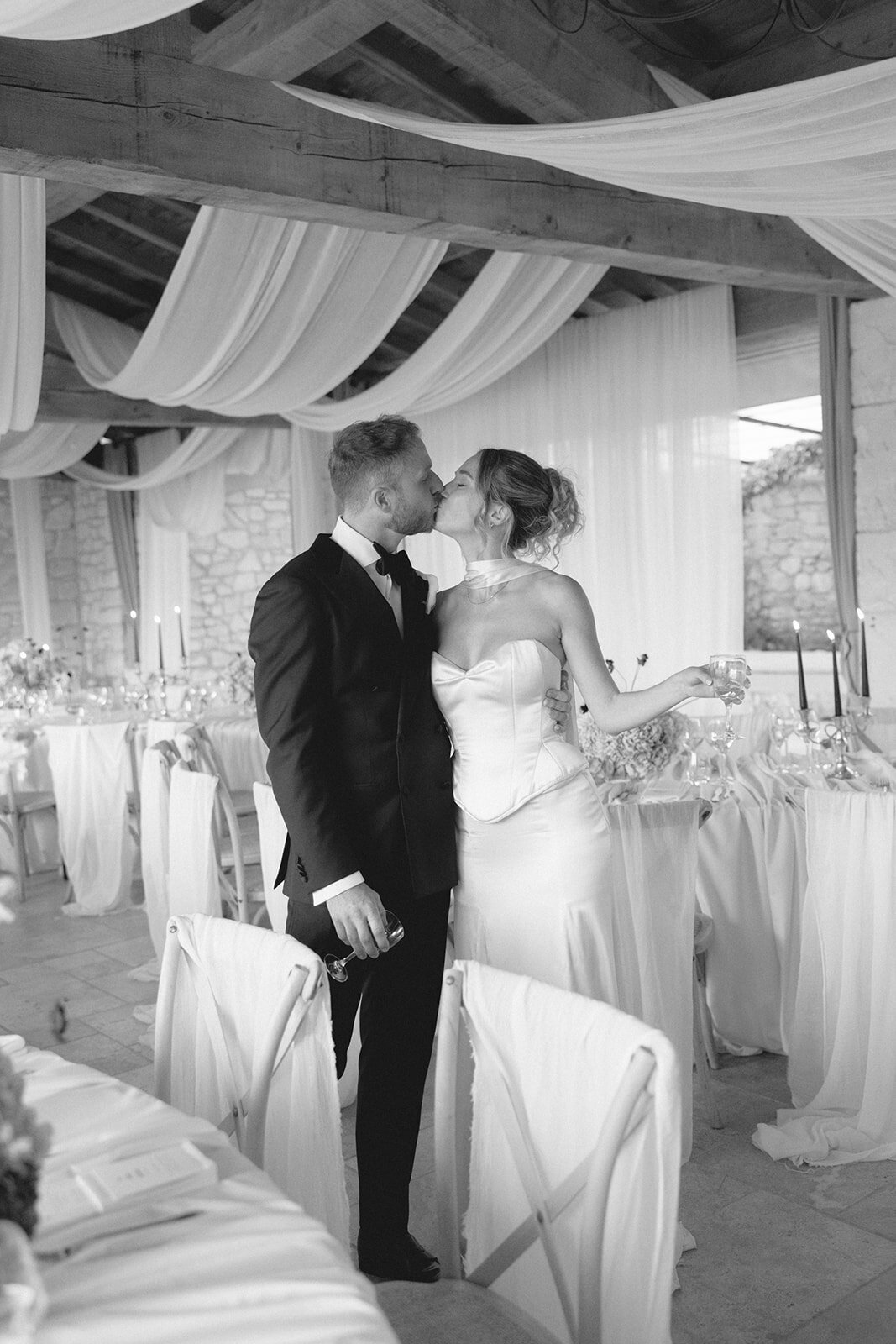 La mas de la rose wedding photographer france -Emma Wilder Photography-442