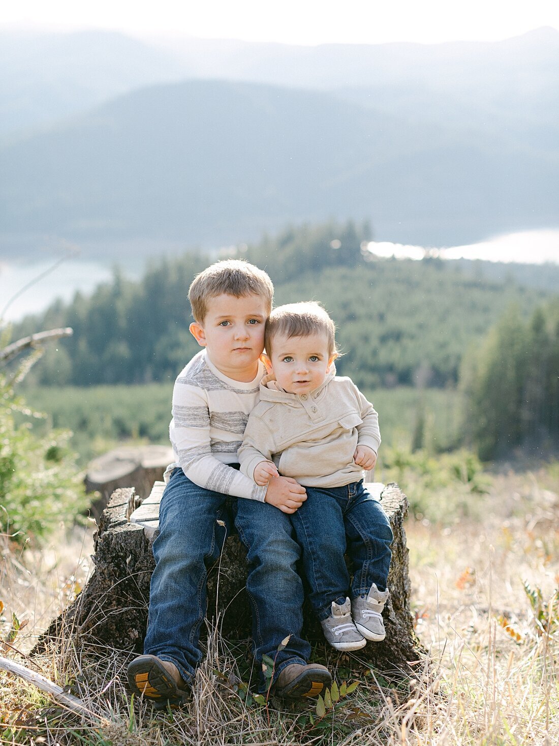 Mountain-top-family-photo-session-1627