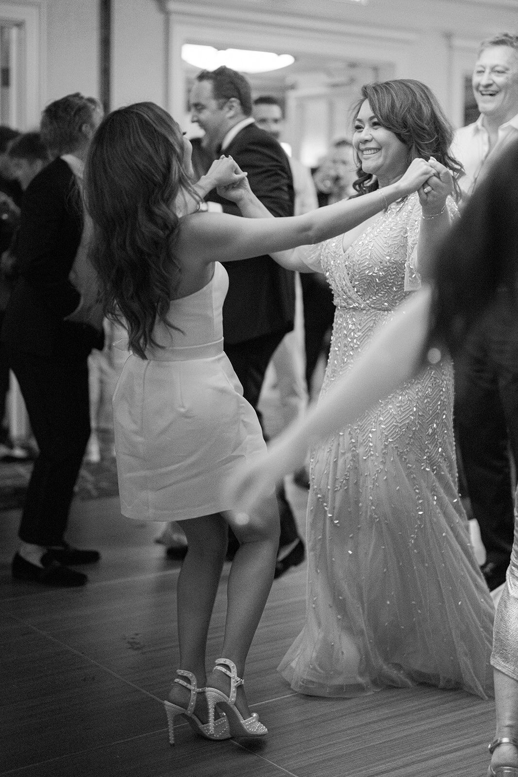 woodmark-hotel-wedding-J-J-1318