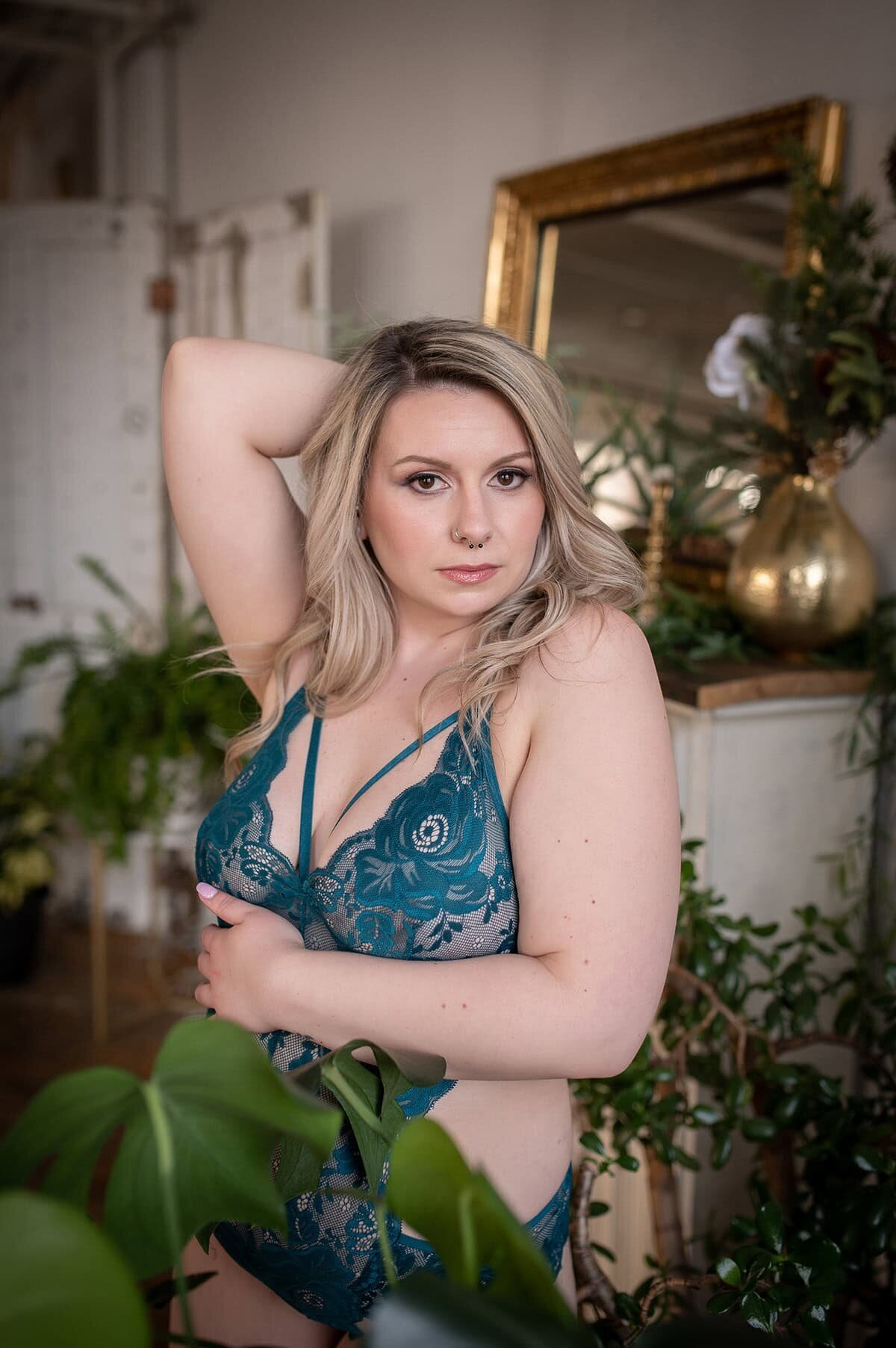grandrapidsboudoirphotographer-208