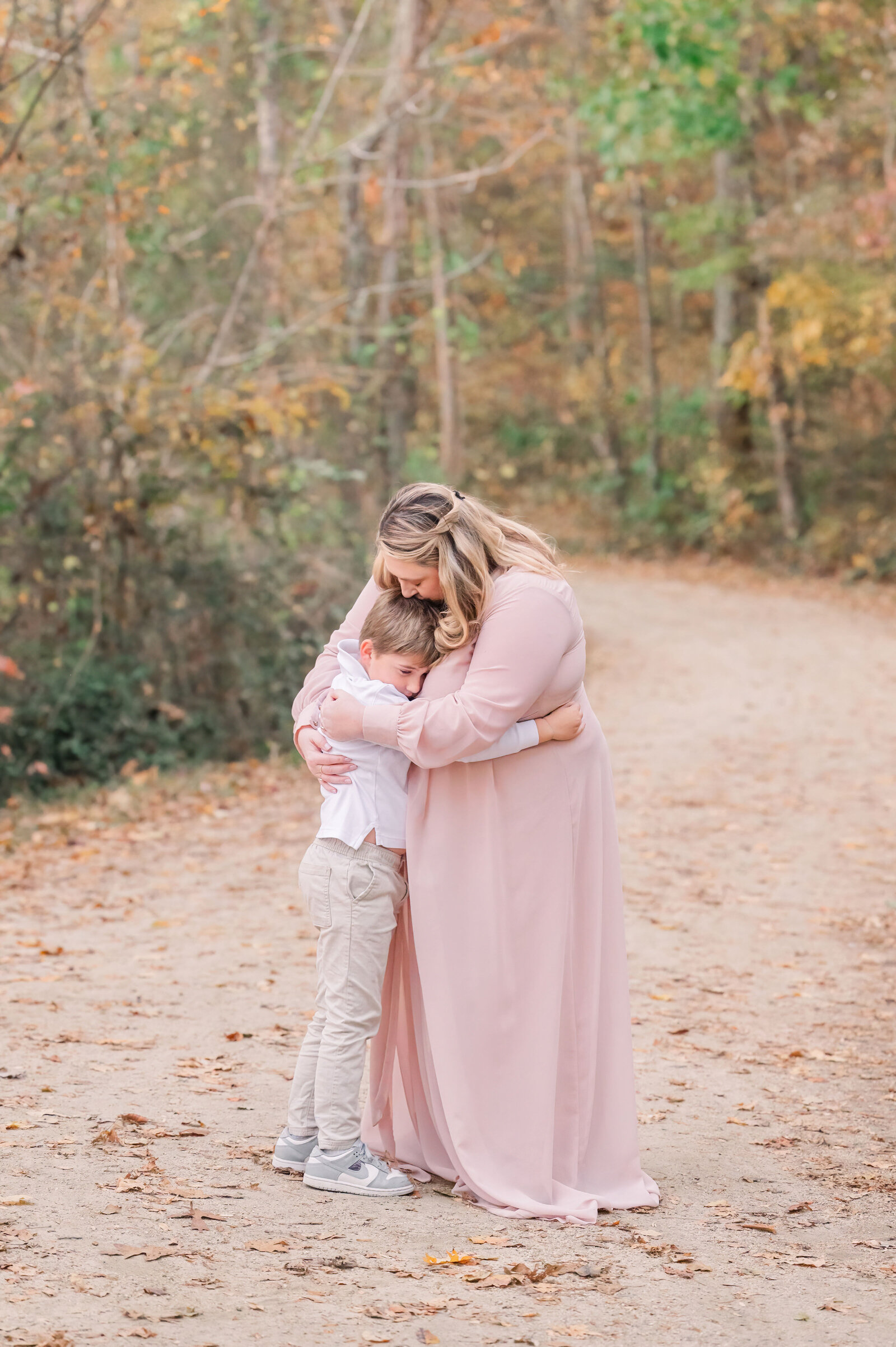 Metzger-Family_Winston-Salem_NC_2025-11-3_010DENOISE-severe-noise