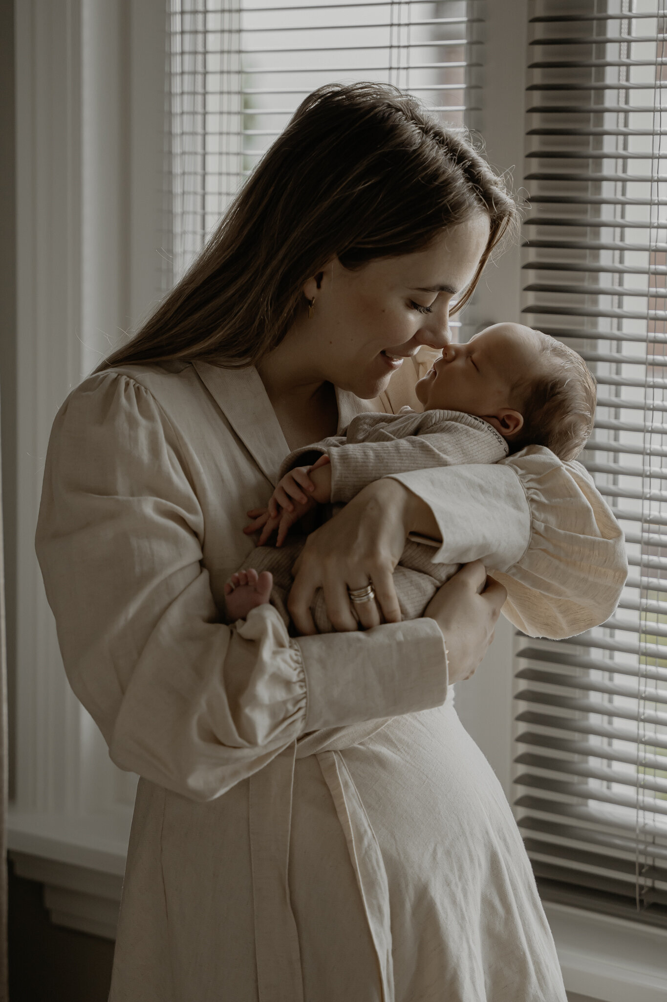 fotograaf_Momentjes & Zo_newbornshoot_Amber (1 van 4)