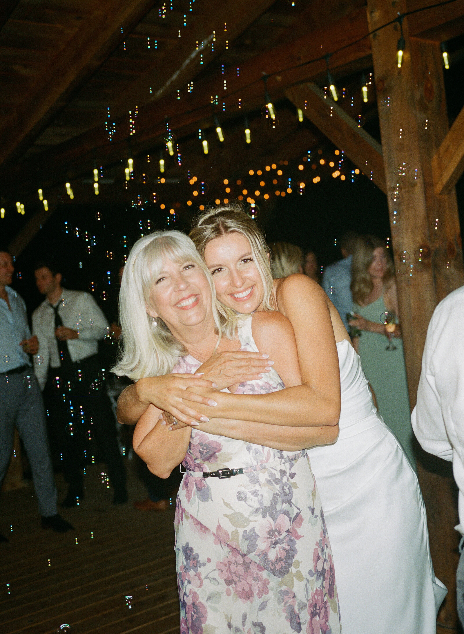 Ottawa_Wedding_Film_Photographer