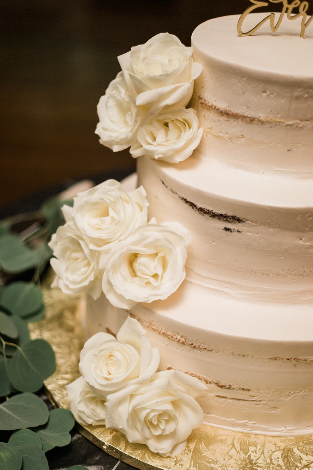 naked-cake-saphire-estate-wedding