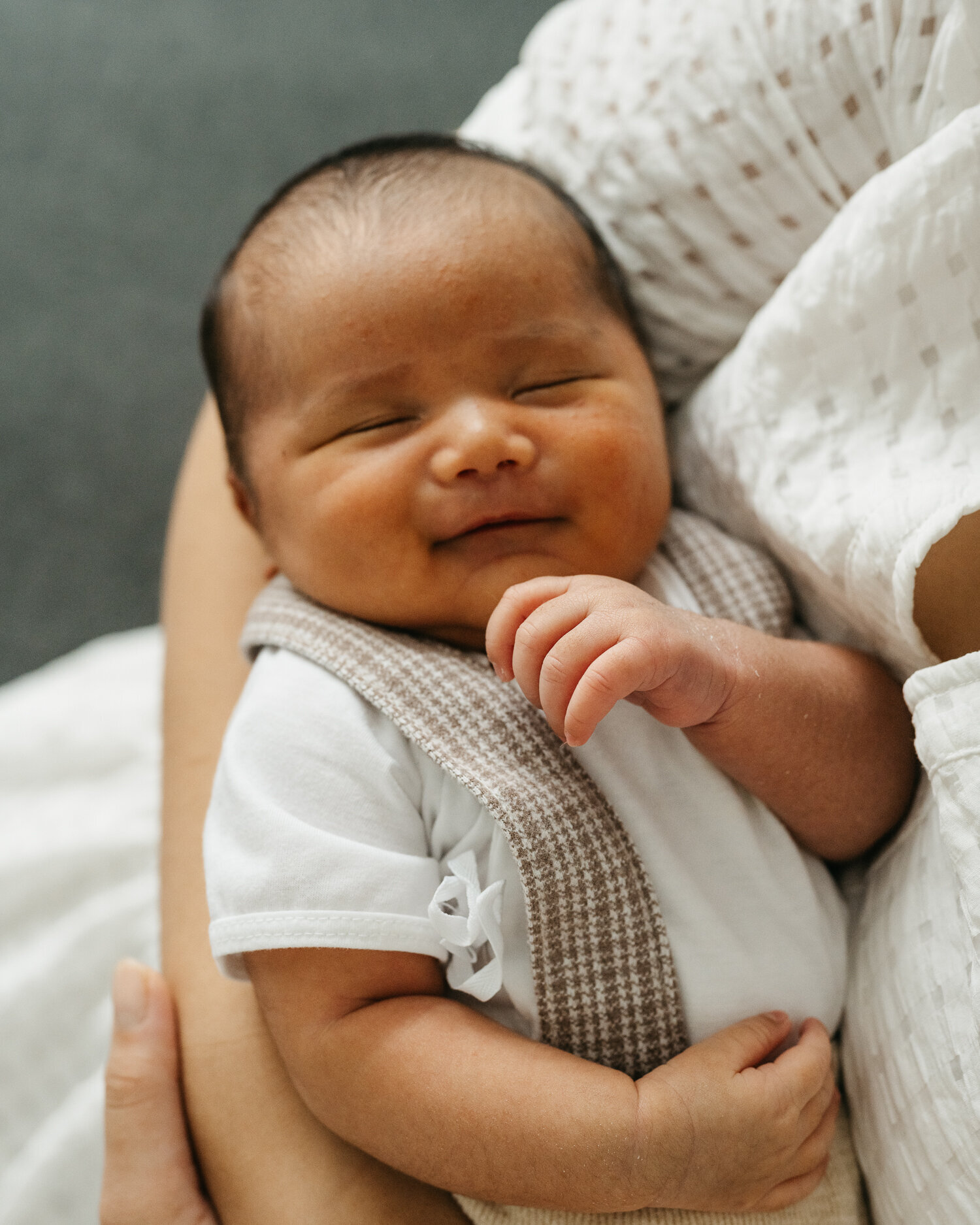 Lake Elsinore Newborn, Motherhood Photographer