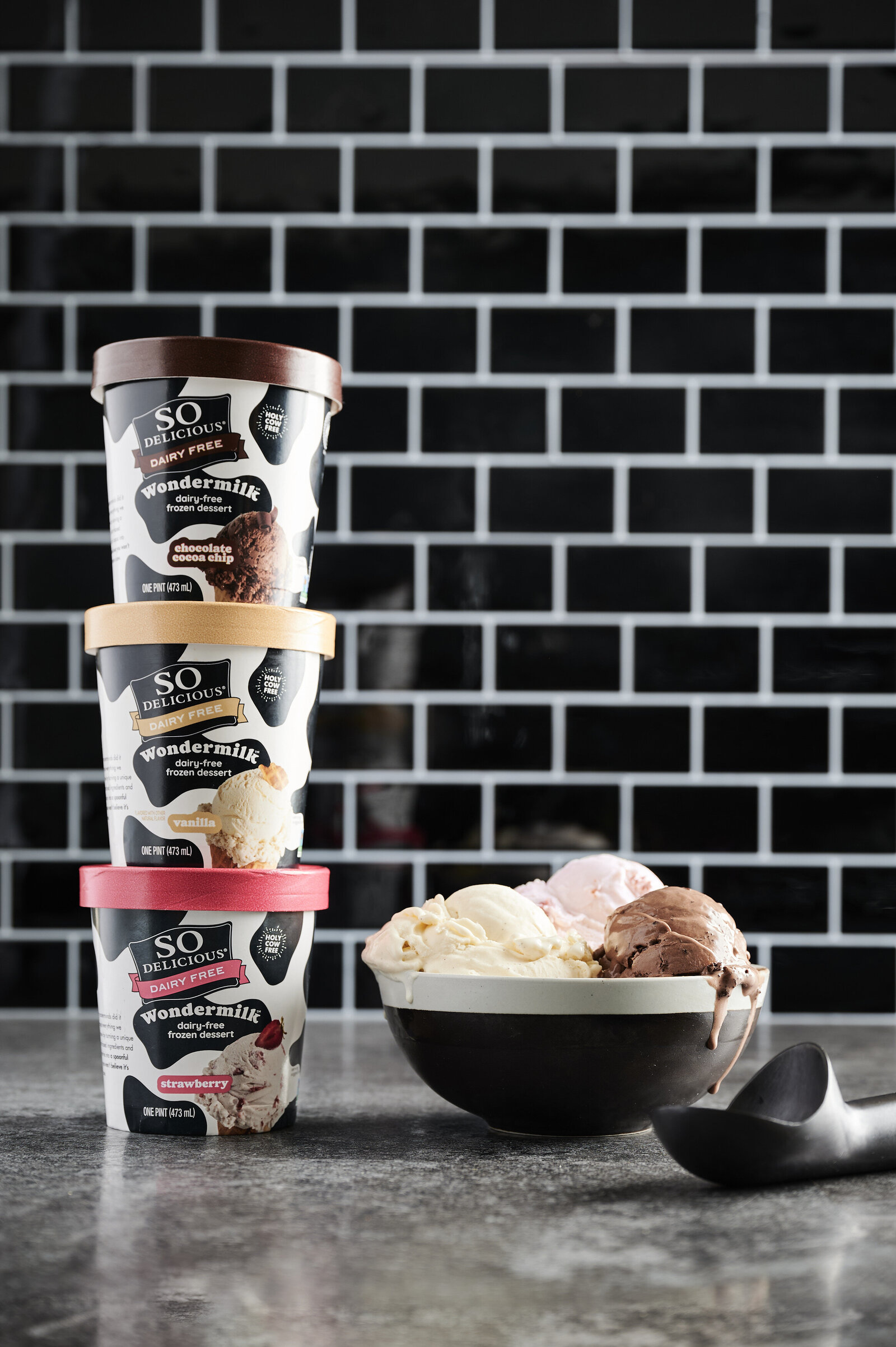 Ice-Cream-Flavors-Stack-with-Bowl