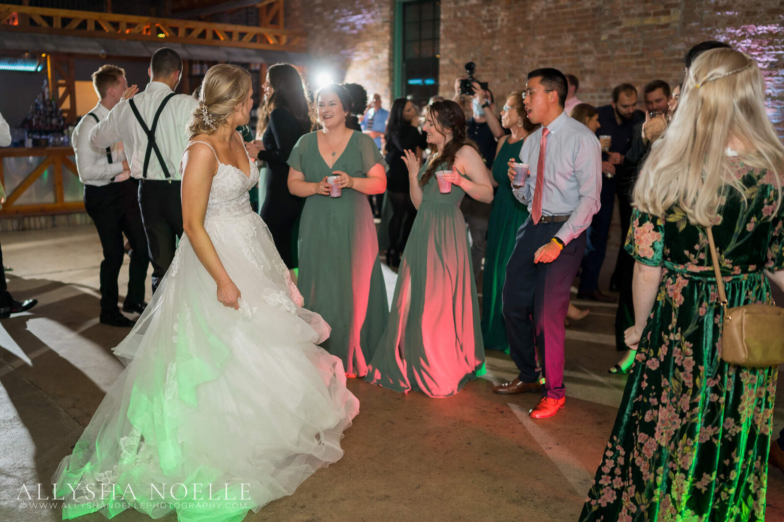 Wedding-at-The-Factory-on-Barclay-in-Milwaukee-1248
