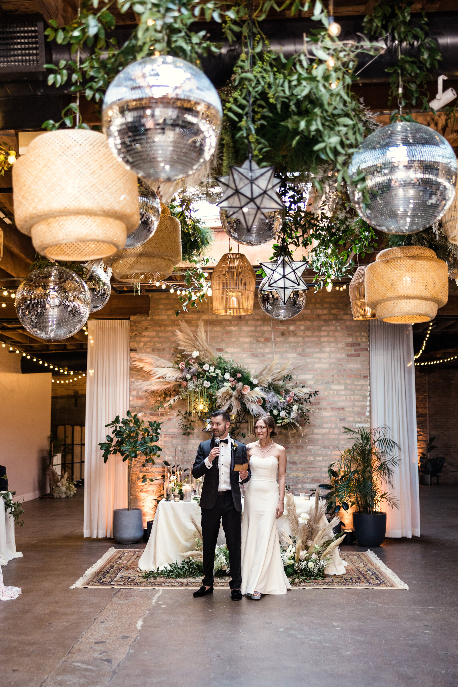 Arbory-Chicago-spring-wedding-by-Emma-Mullins-Photography-269 (1)