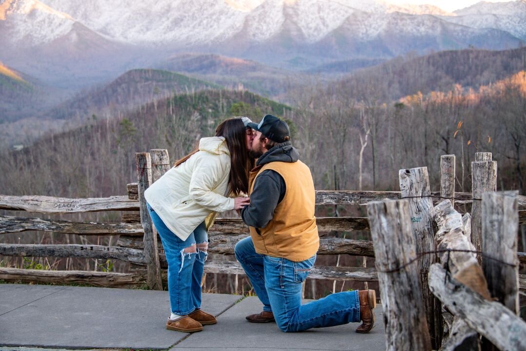 Gatlinburg_Overlook_Proposal