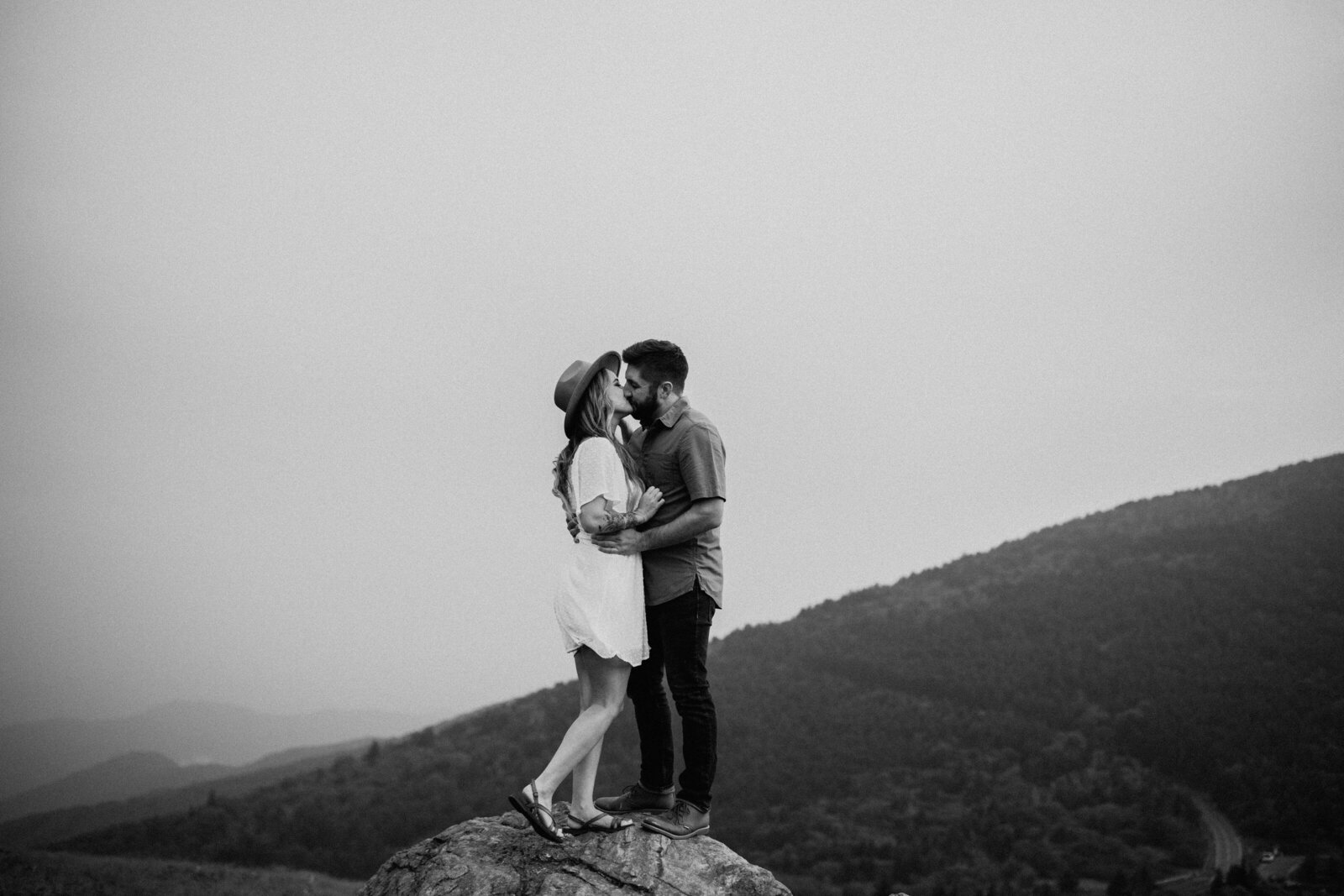 roan-mountain-east-tennessee-engagement-elopement-wedding-photographer-26