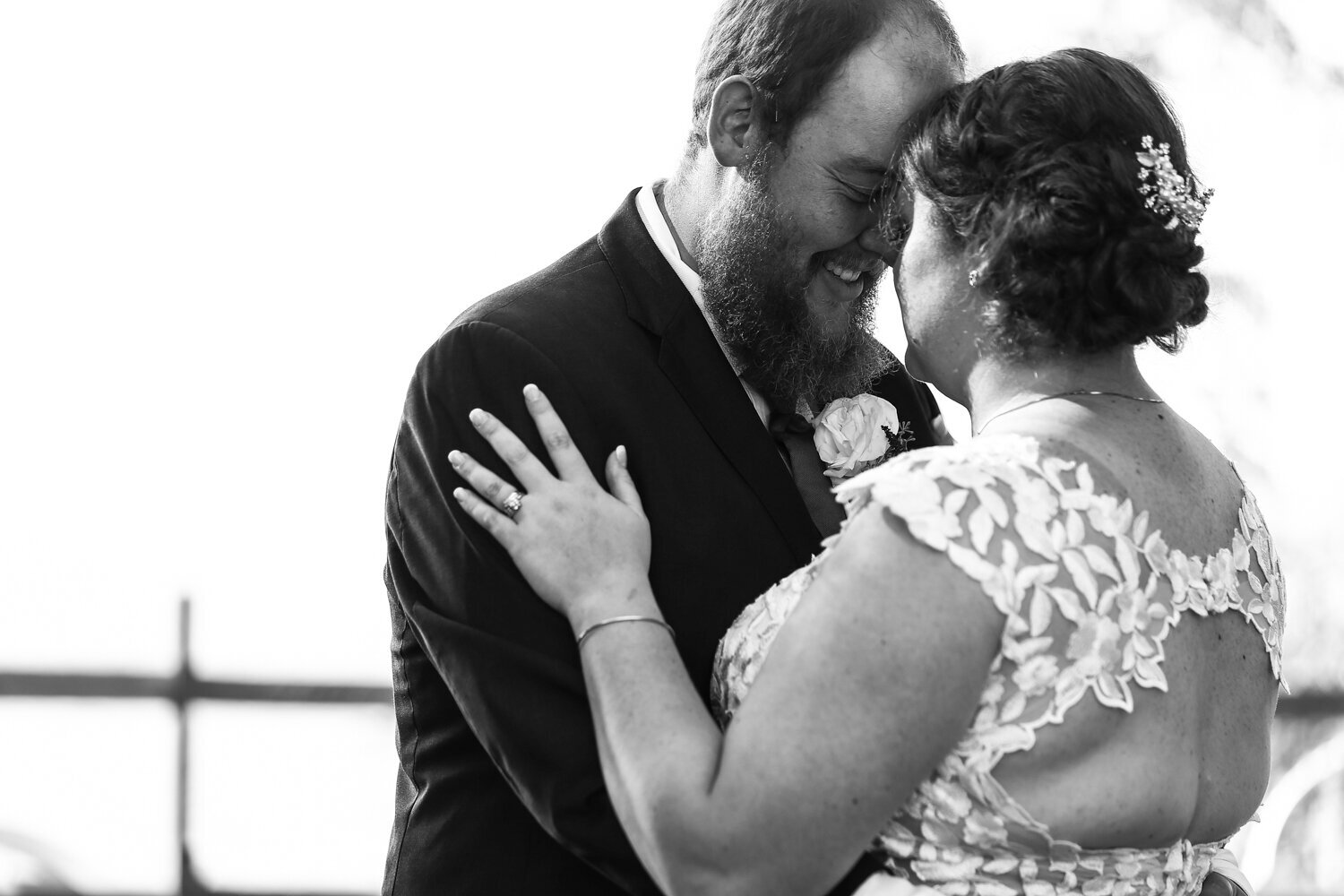 Erie-Pa-Wedding-Photography-Lakeshore-vineyards-wedding-37