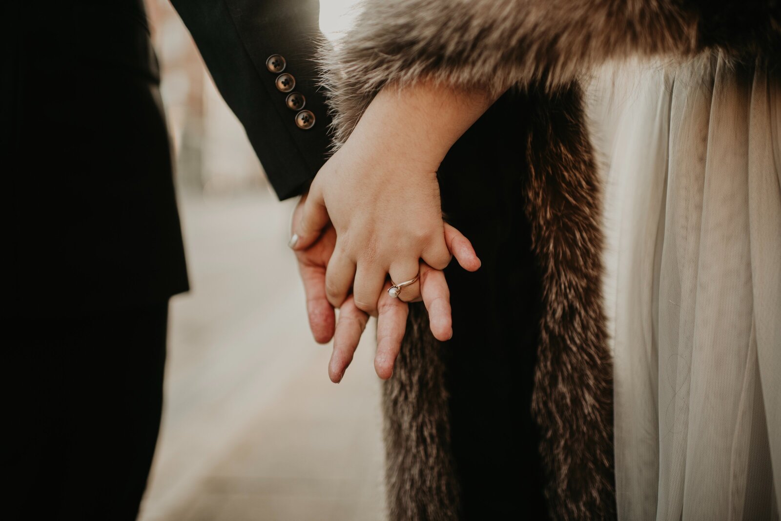 devon-divine-KW_1g99Z6yY-unsplash