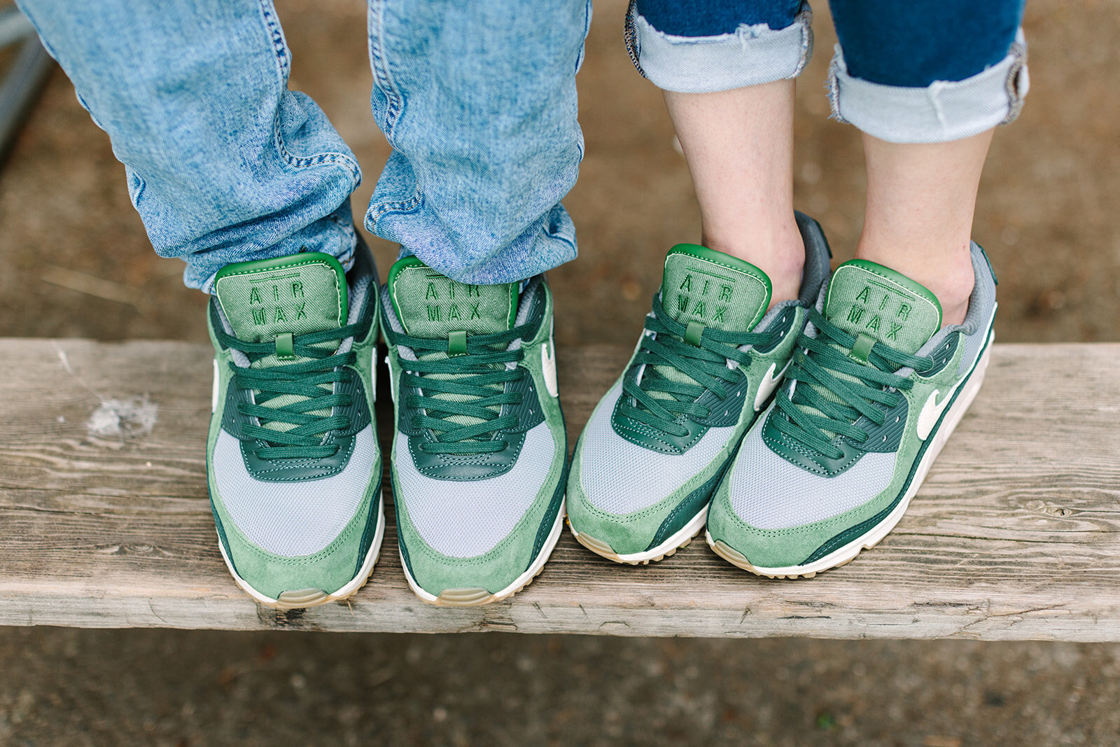 Courtney_Shin_Engagement_Flowing_Lake_Joanna_Monger_Photography-49