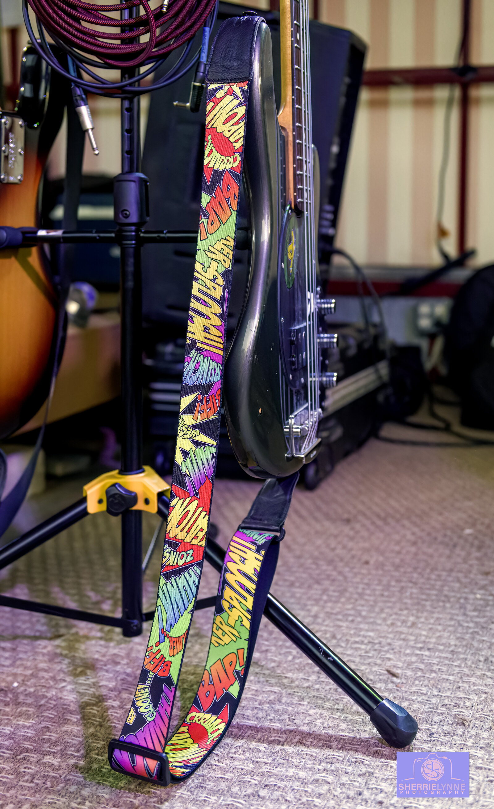 DSC_9925-Guitar copy
