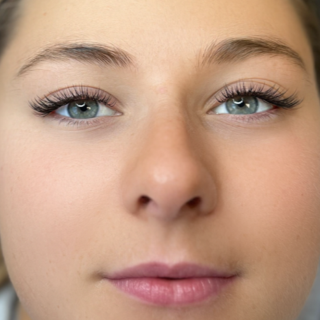 Lash extensions 