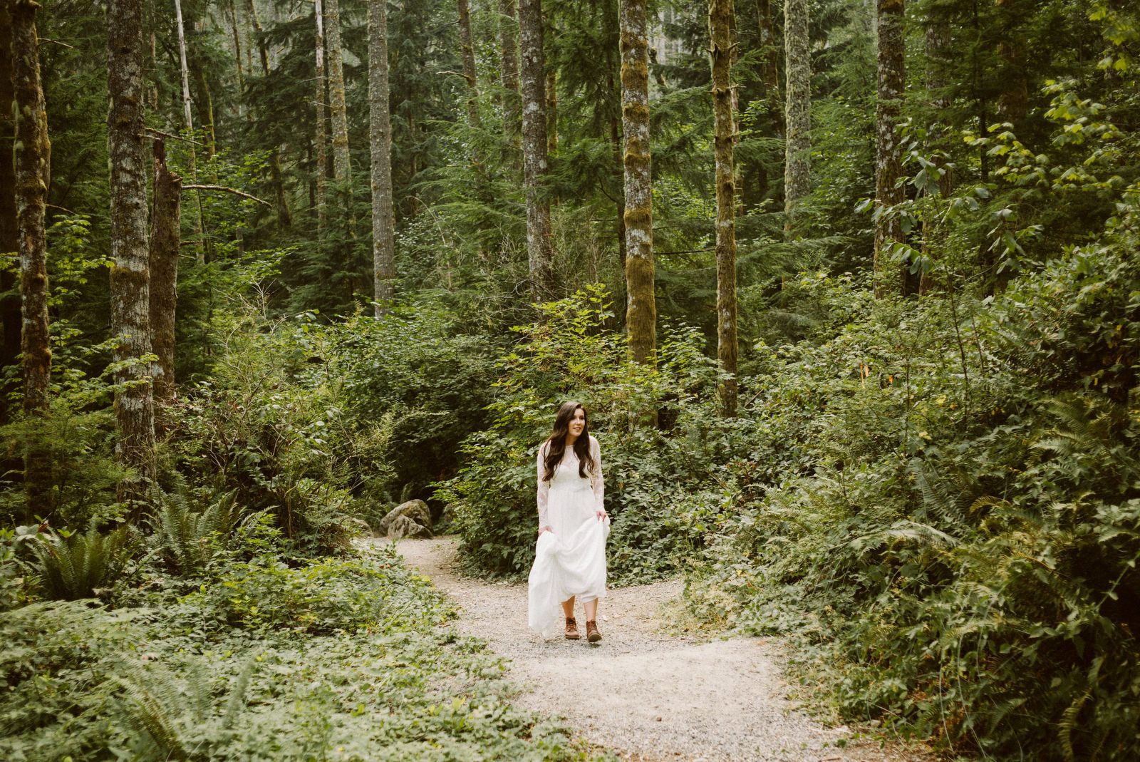 athena-and-camron-seattle-elopement-wedding-benj-haisch-rattlesnake-lake-christian-couple-goals2