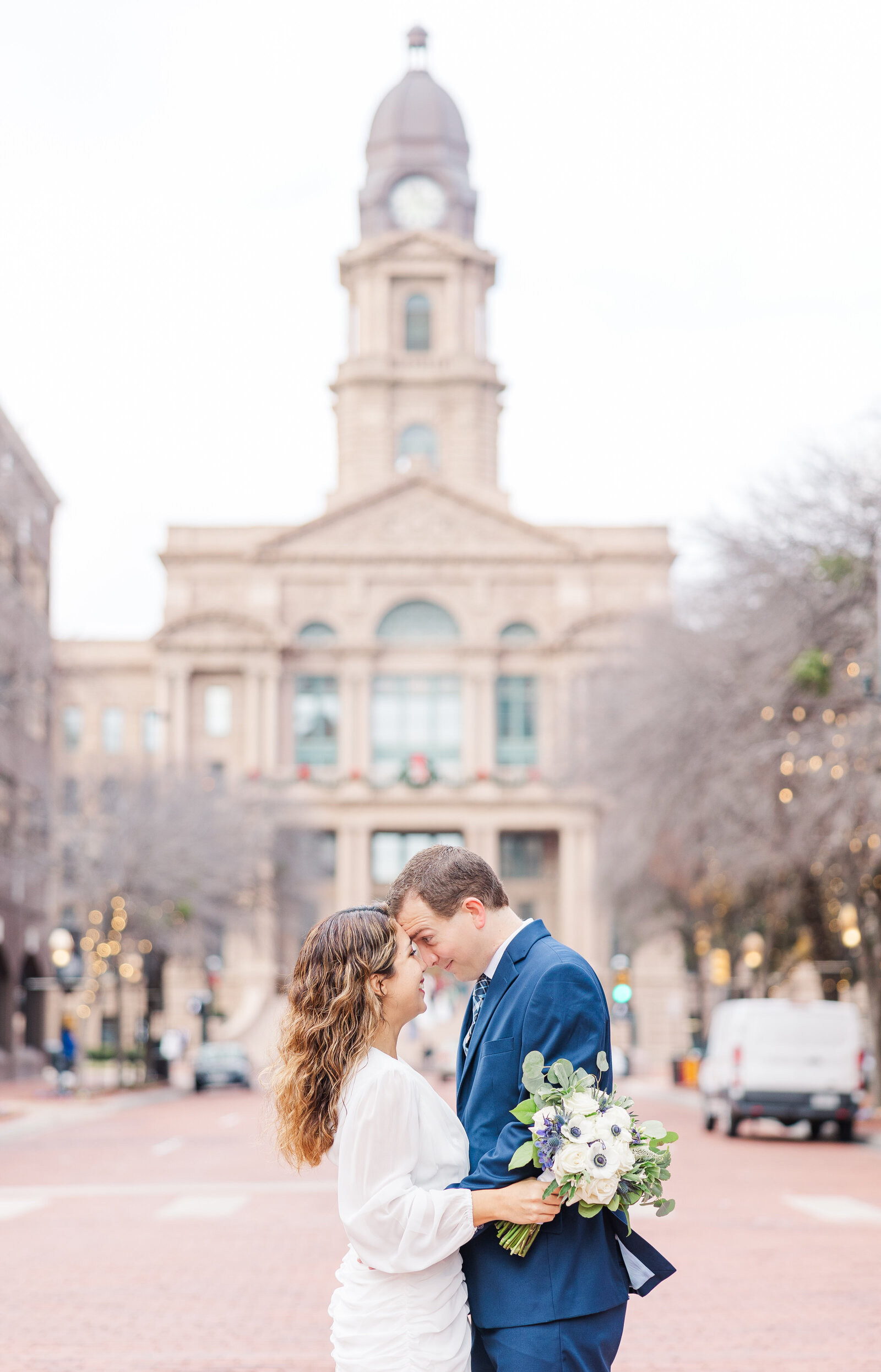 Bride-and-groom-outdoor-photography