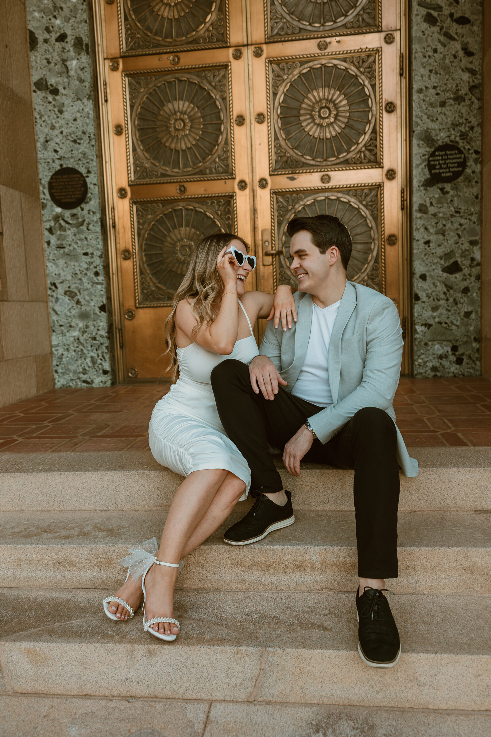 Downtown-Phoenix-Engagement-Session-Phoenix-Arizona-Engagement-Photos-01