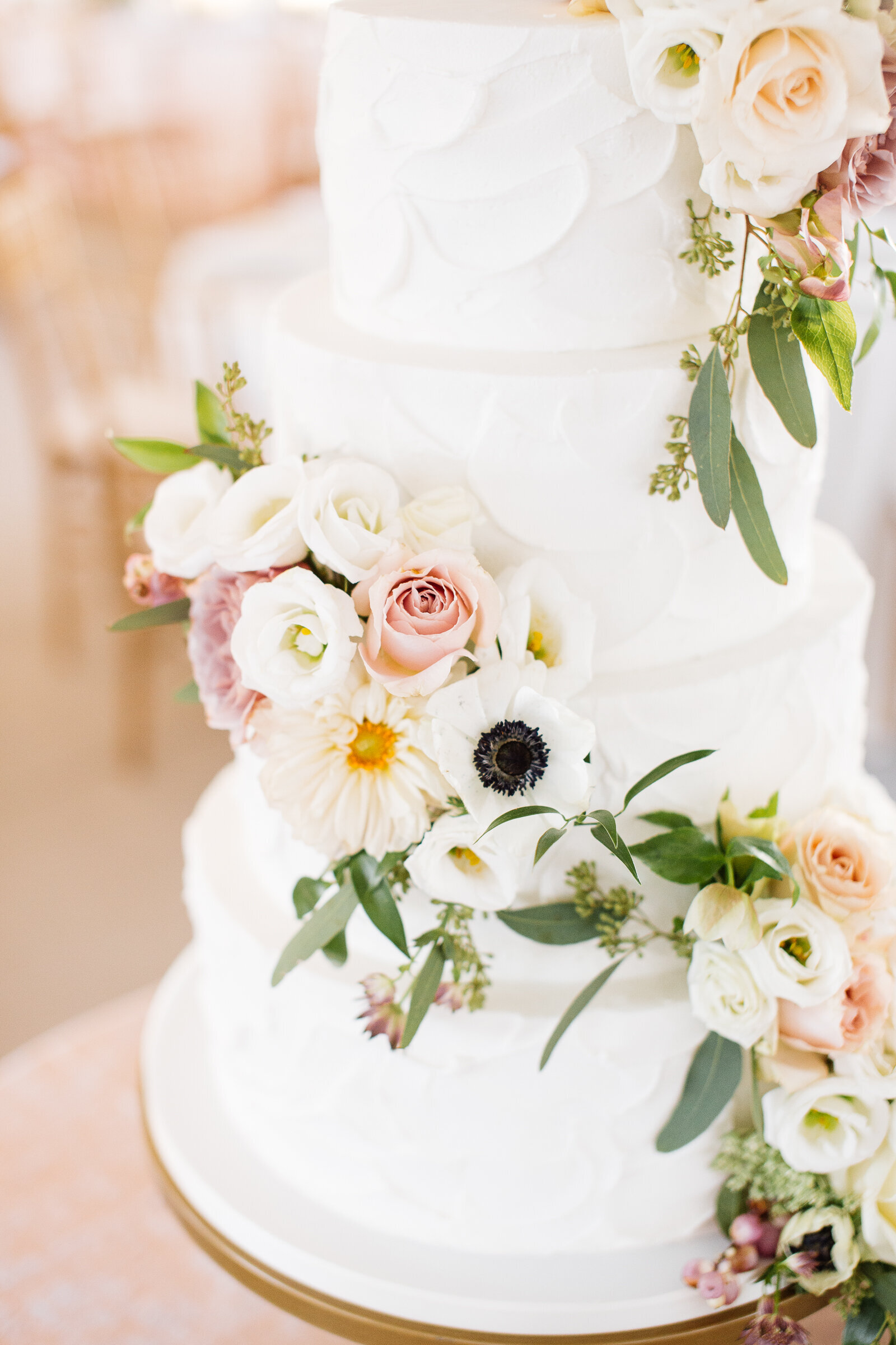 Textured-Organic-Wedding-Cake-Ashley-Cakes-14
