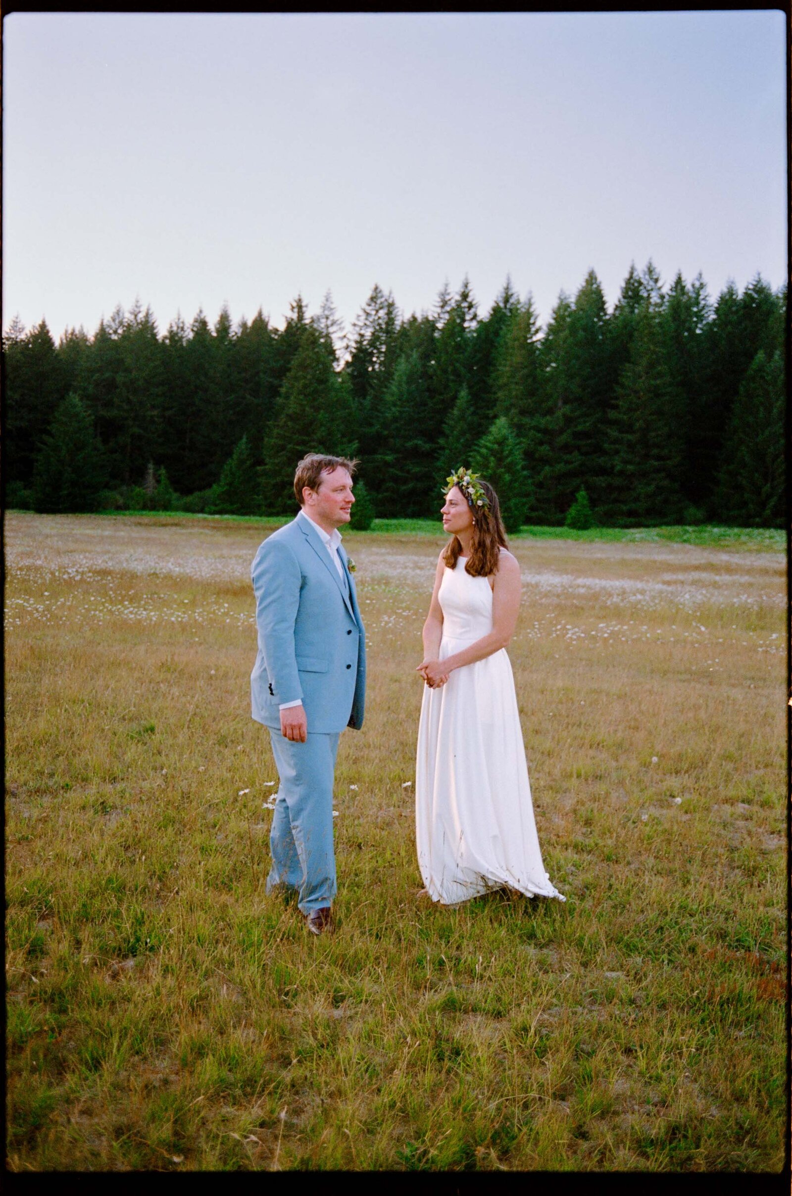Jess-Buckley-Documentary-Wedding-Photographer-Film-78