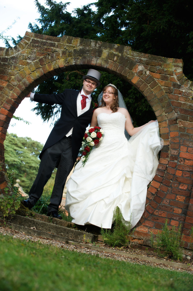 wedding couple fanhams hall