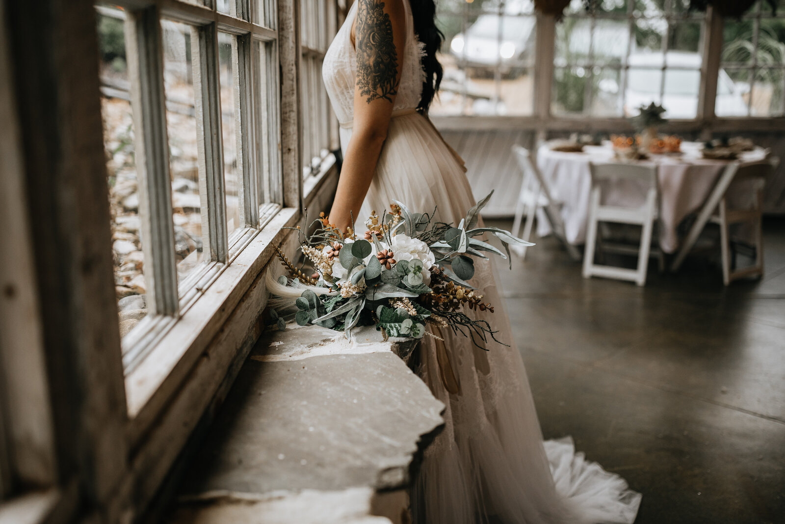 styled-shoot-millstone-venue-limestone-tennessee-radiant-mountain-media-003