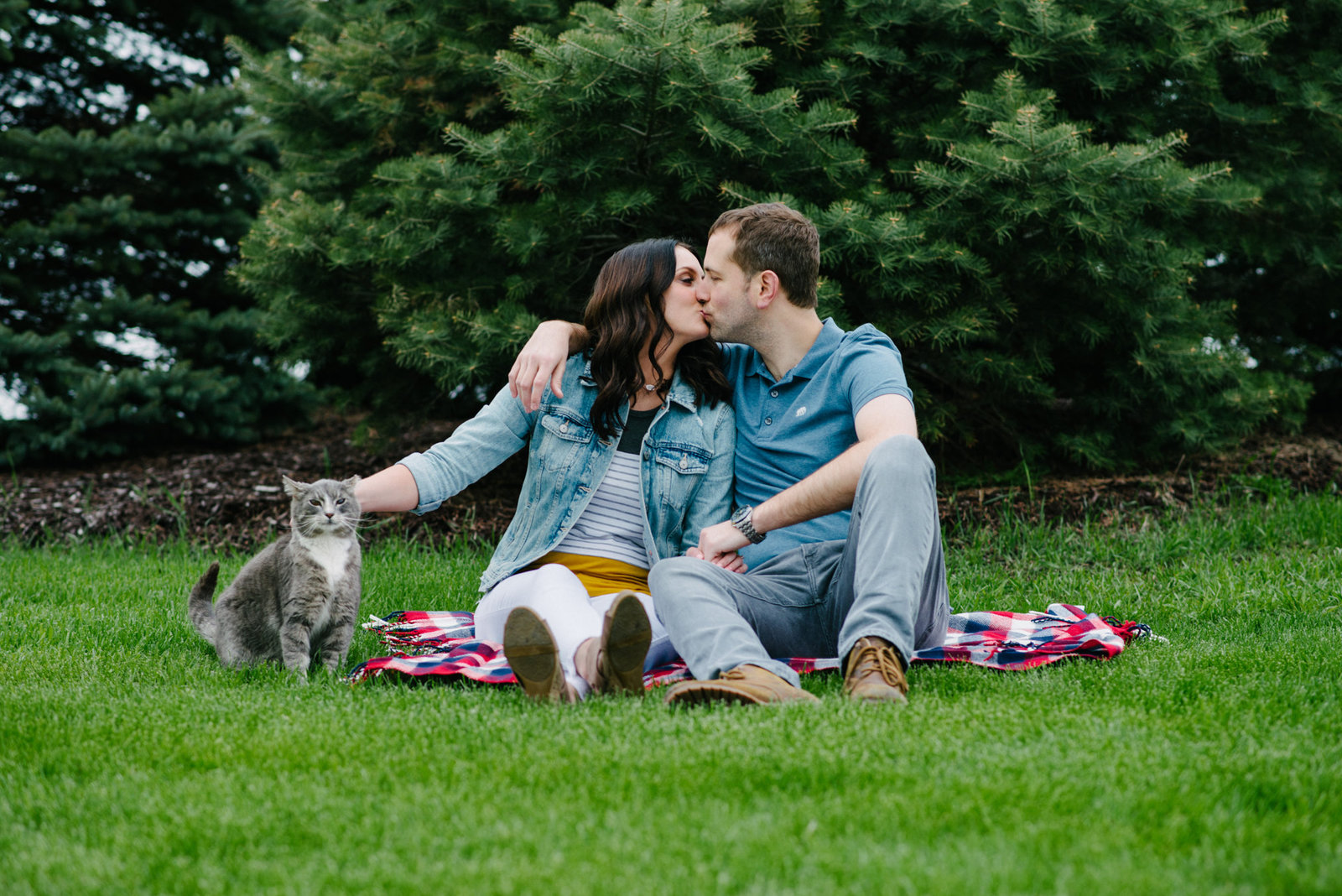 engagement session with pet cat