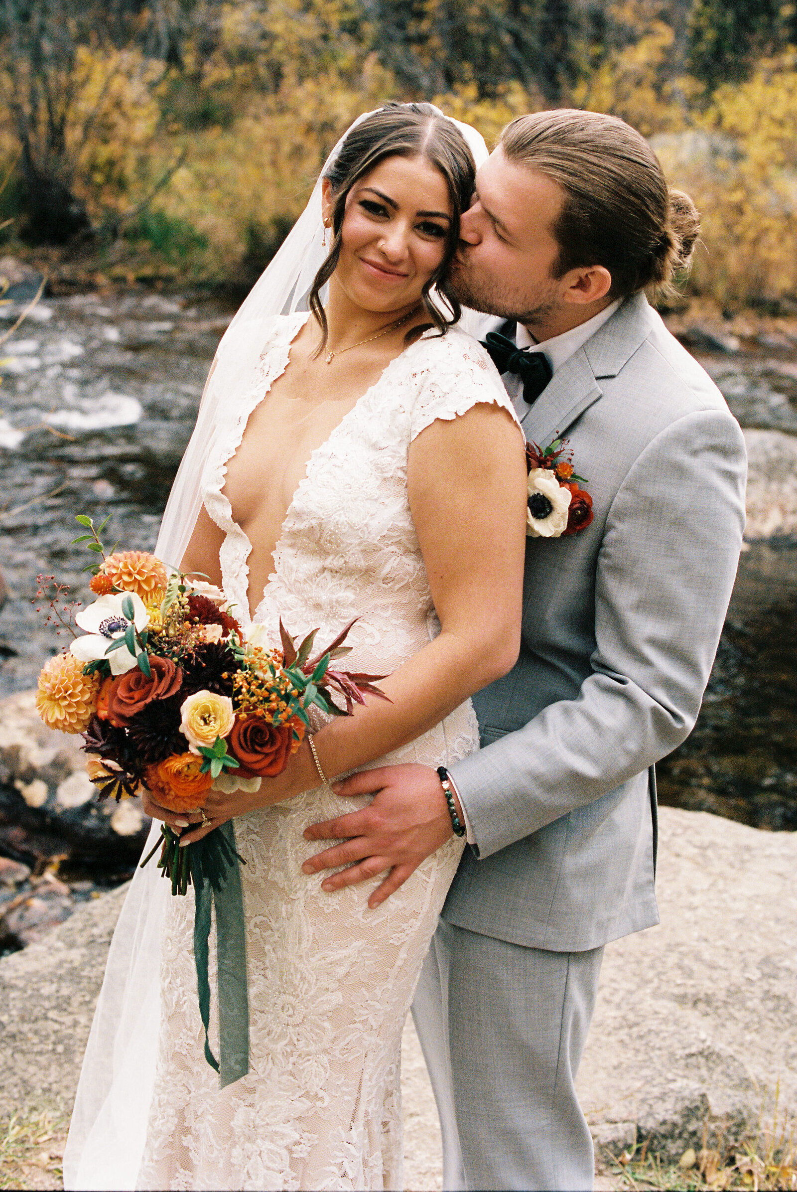 MENIQUEKOOSPHOTO-AMBER & HUNTER WEDDING FILM-007