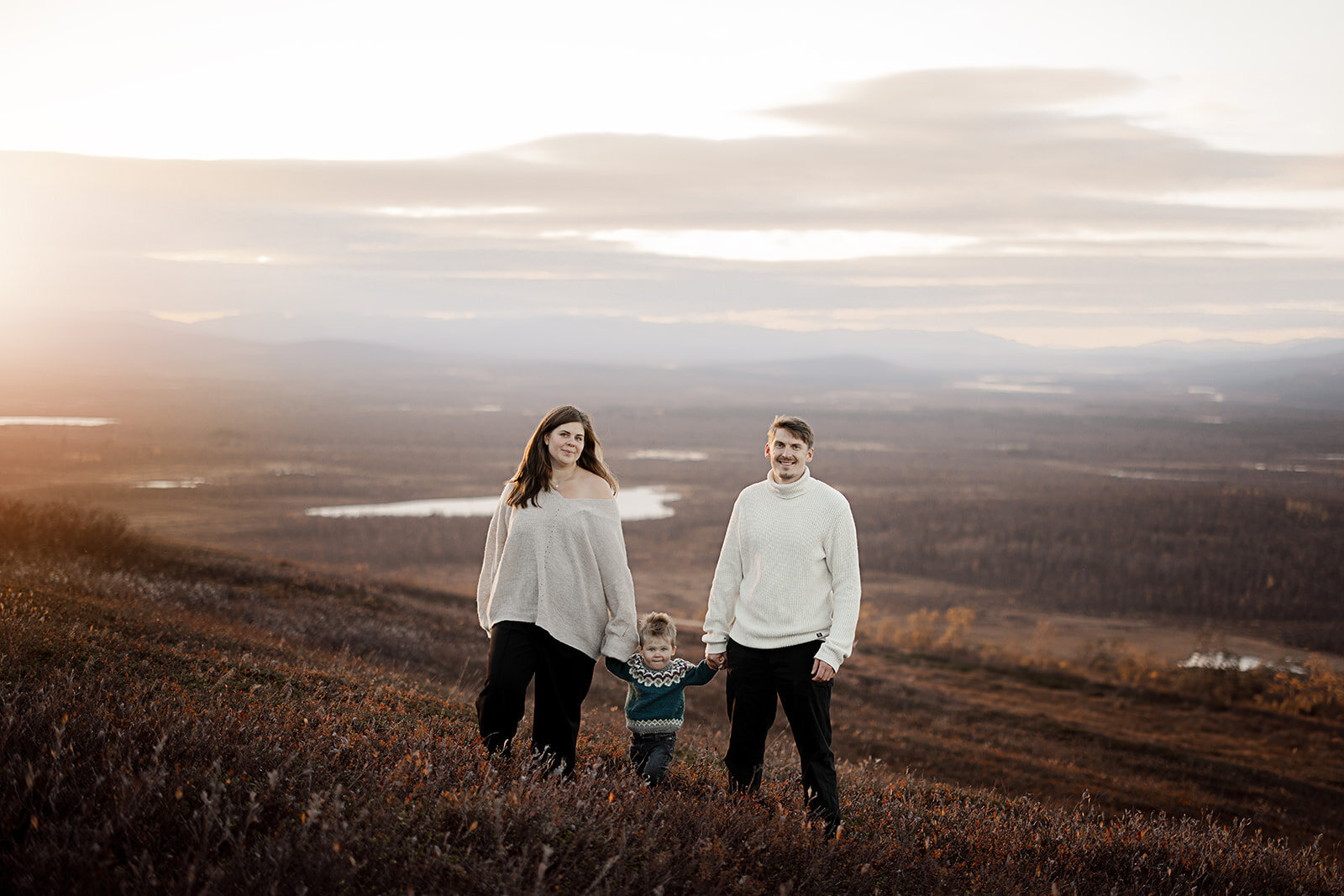 fotograf-i-kiruna-porträttfotograf-familjefotograf-gravidfotograf081