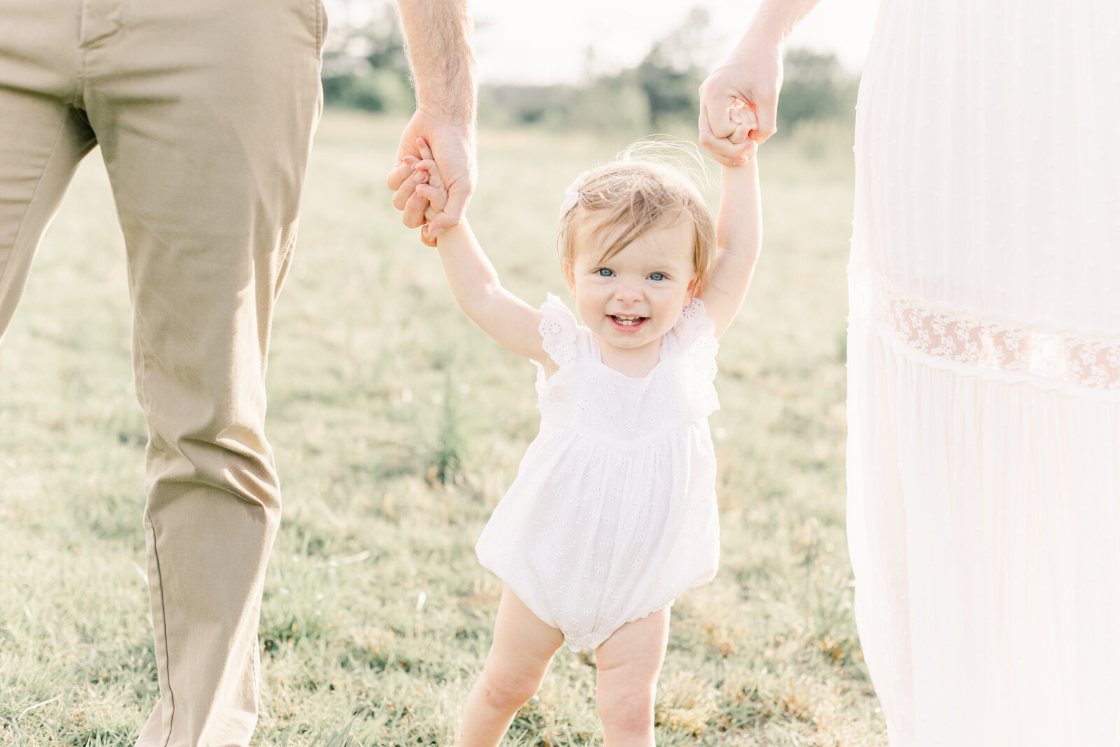 Outdoor first birthday session in Bentonville, AR