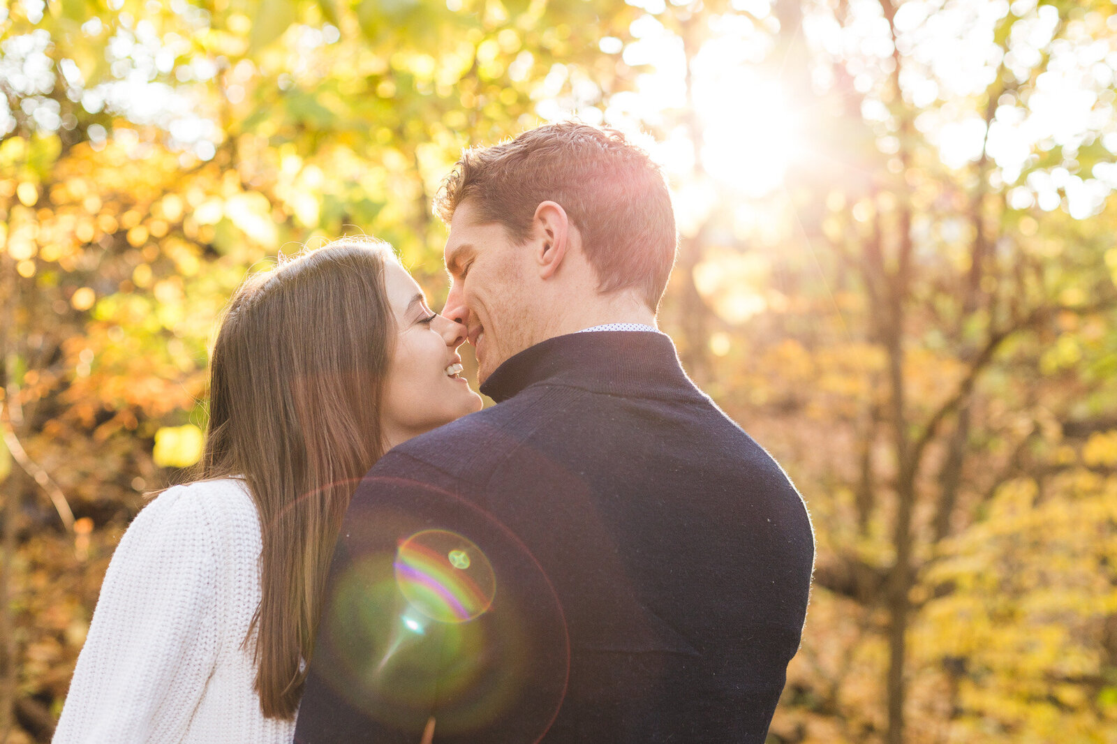 golden hour kisses engagement photographer ohio