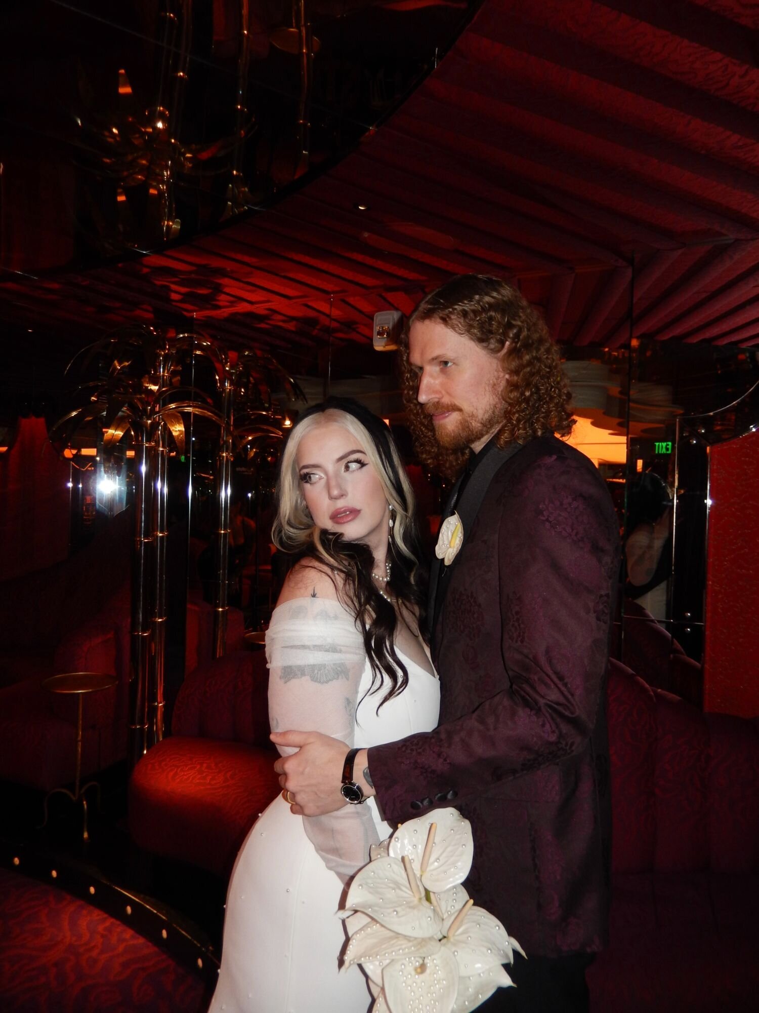 peabody-library-maryland-wedding-content-creation-07