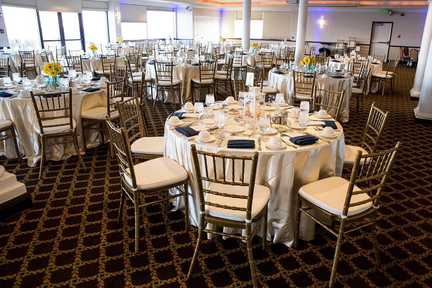 reception room at admiral kidd club