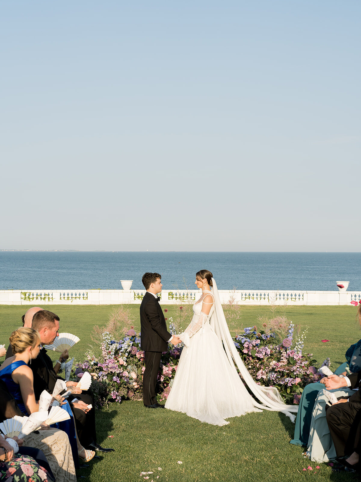 brooke-nash-photography-rosecliff-mansion-wedding-1-11
