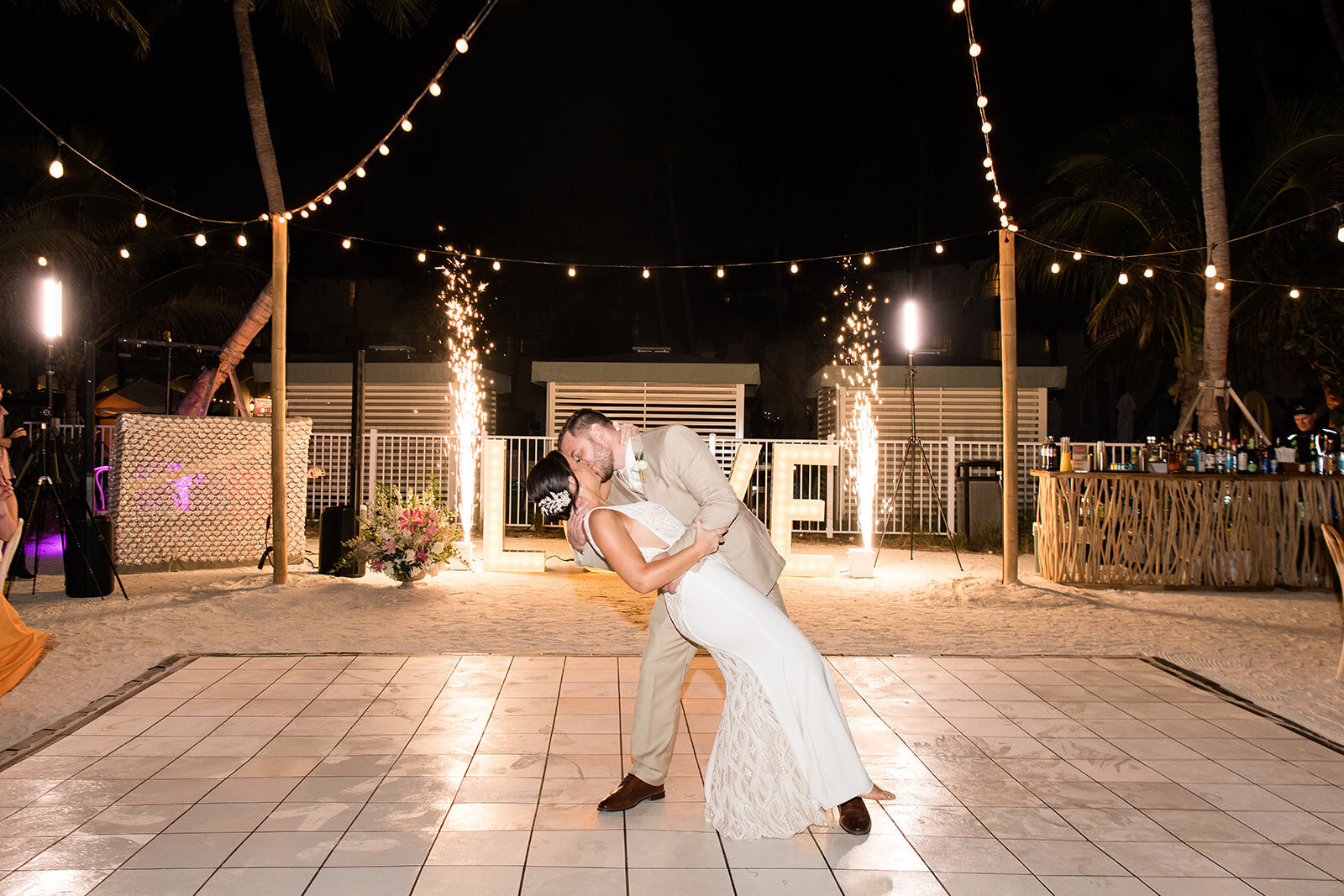 floral design wedding catering vendors