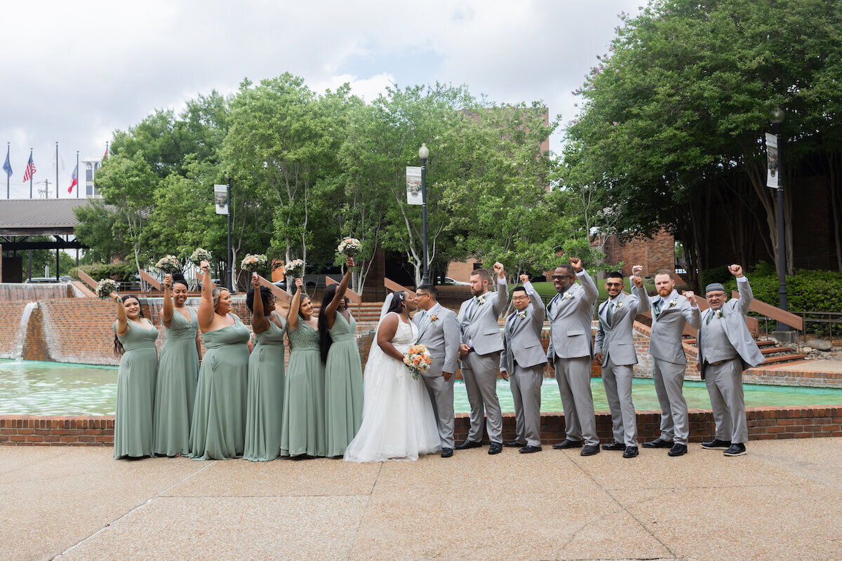 Columbus-Georgia-Trade-and-Convention-Center-wedding-Amanda-Richardson-Photography