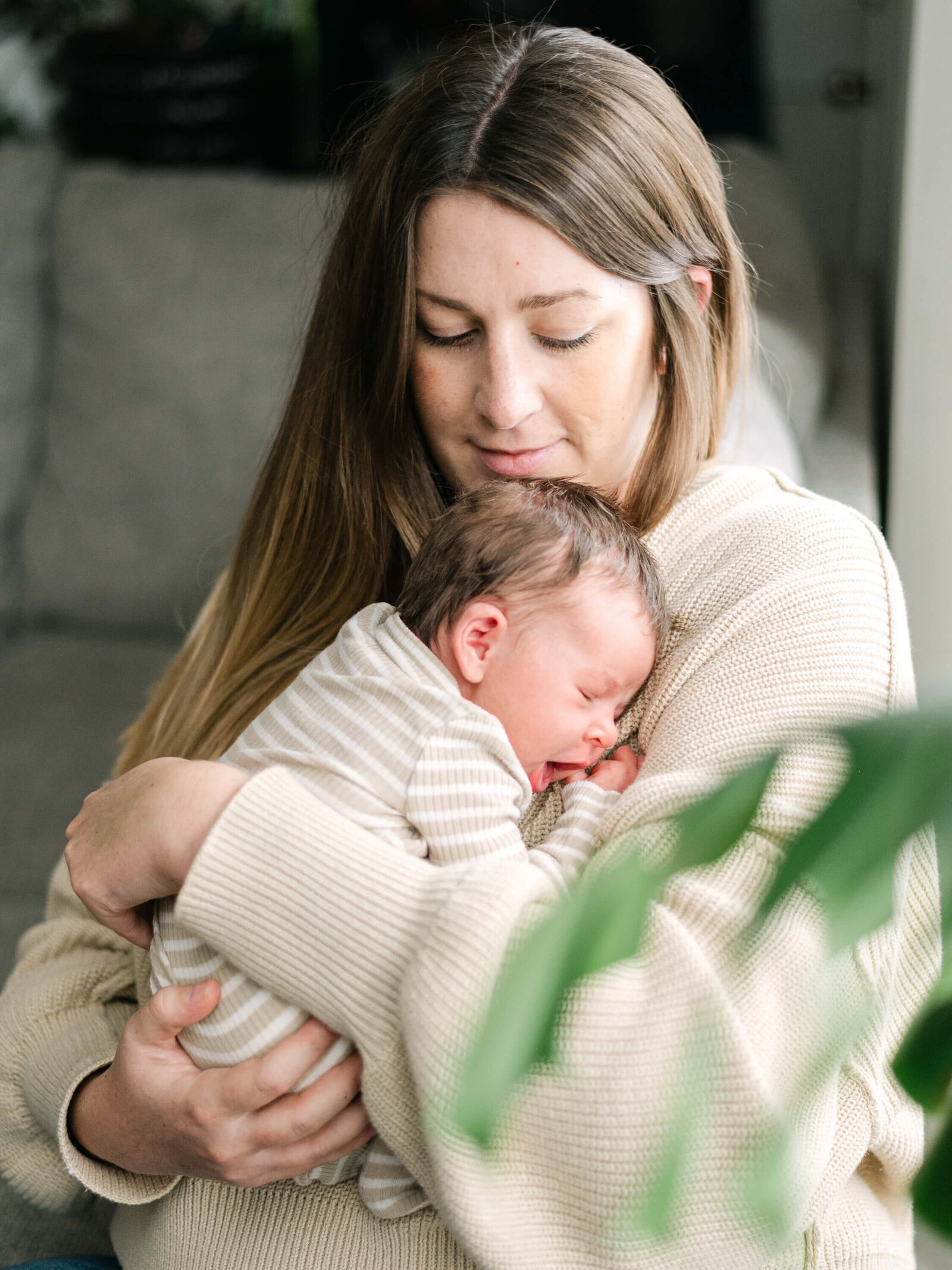 Kelowna-newborn-photographer-2331