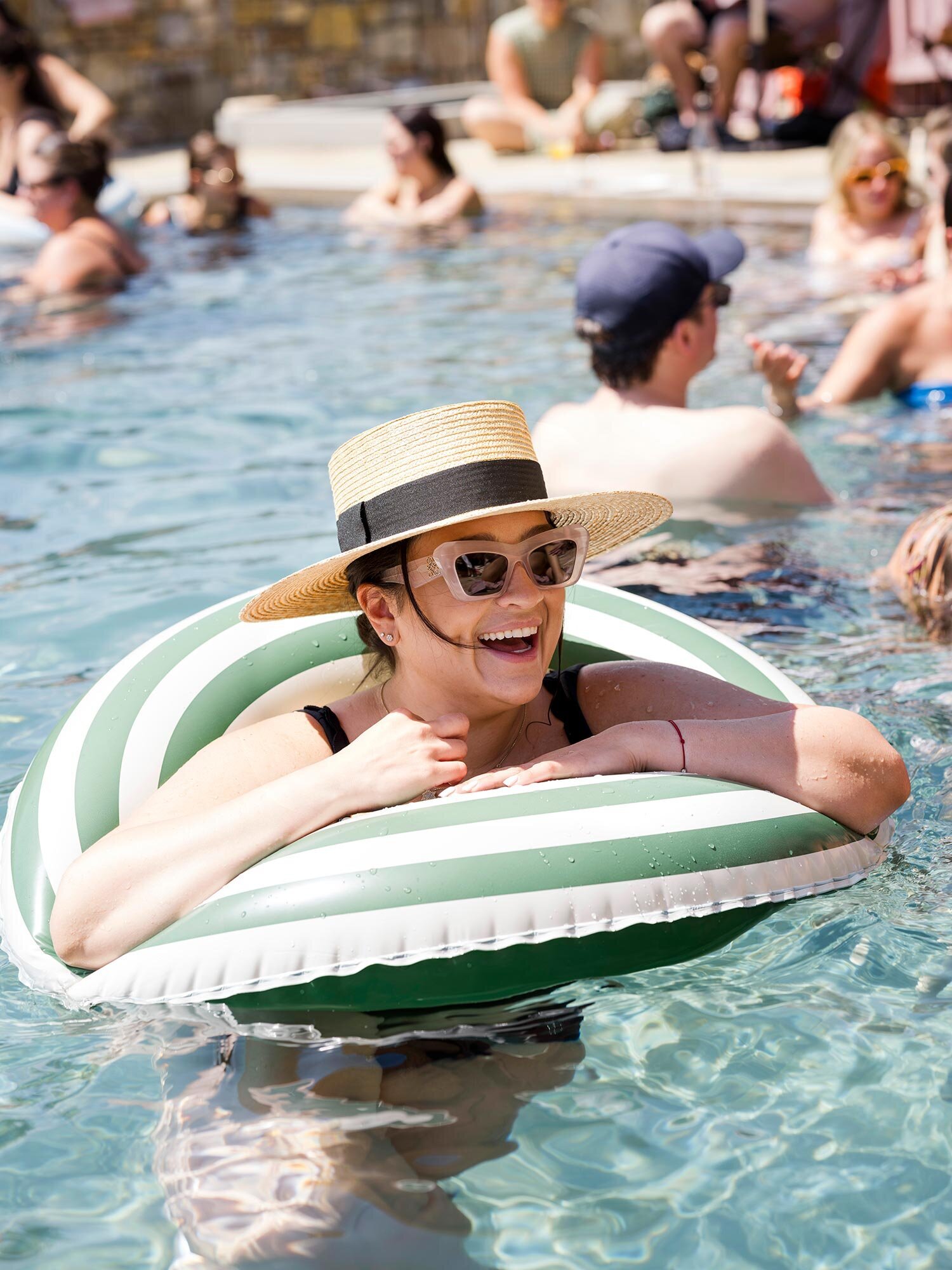 08_pool_party_vignamaggio