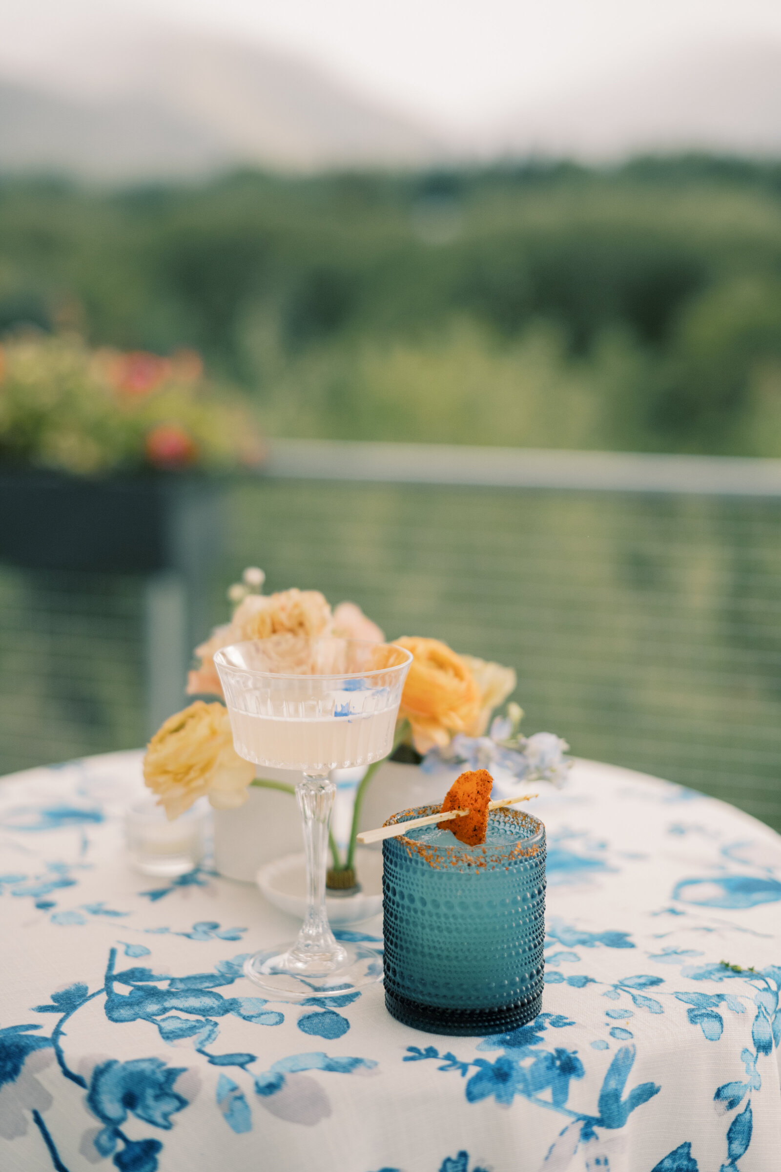 Bridgerton-Inspired Aspen, Colorado summer wedding