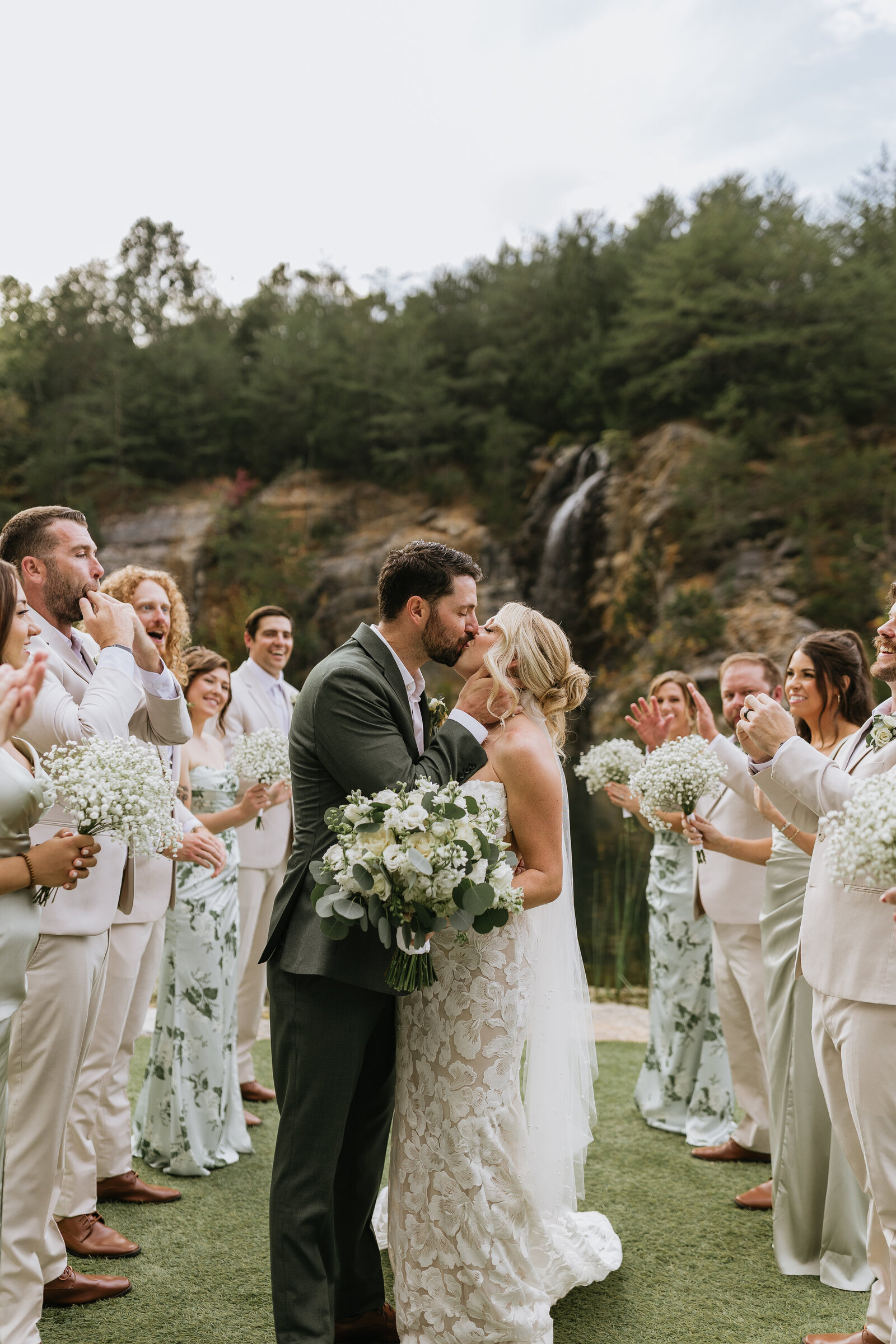 East-Tennessee-Wedding-Photographer-Videographer-Radiant-Mountain-Media-780