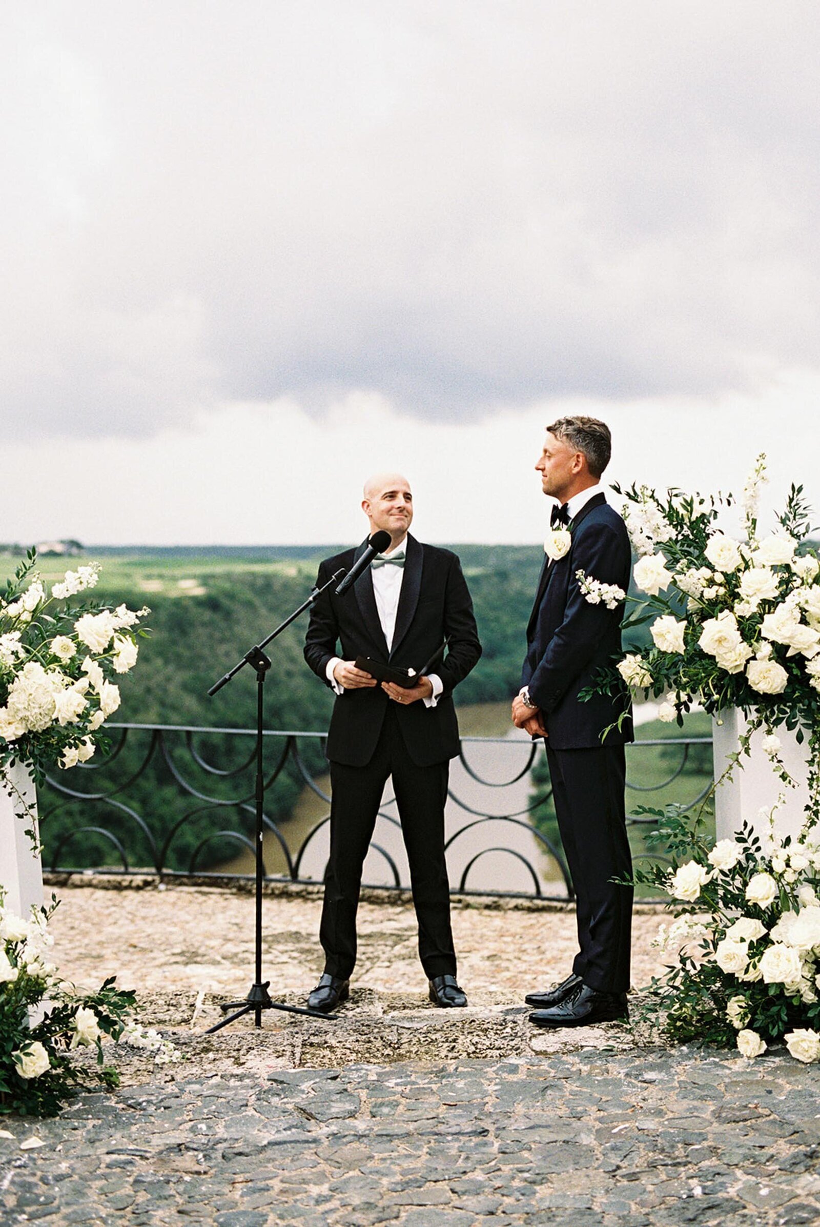 Altos-de-chavon-casa-de-campo-resort-dominican-republic-wedding-asia-pimentel-photography-L+L-28