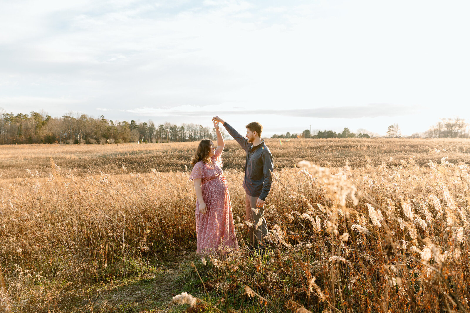 clarks-creek-natural-lifestyle-maternity-photoshoo (10)