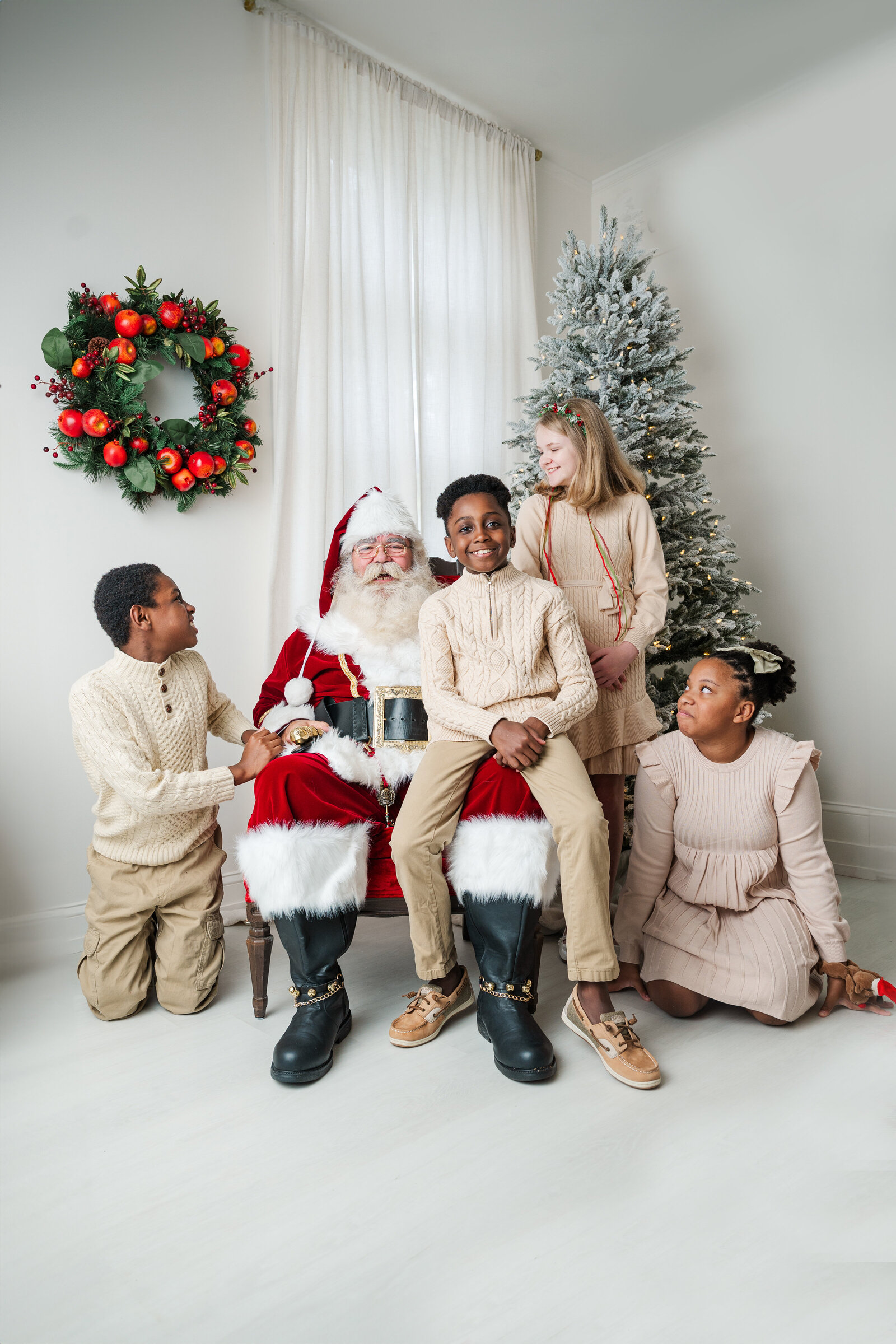 Santa-Mark_Winston-Salem_NC_2025-10-7_1142